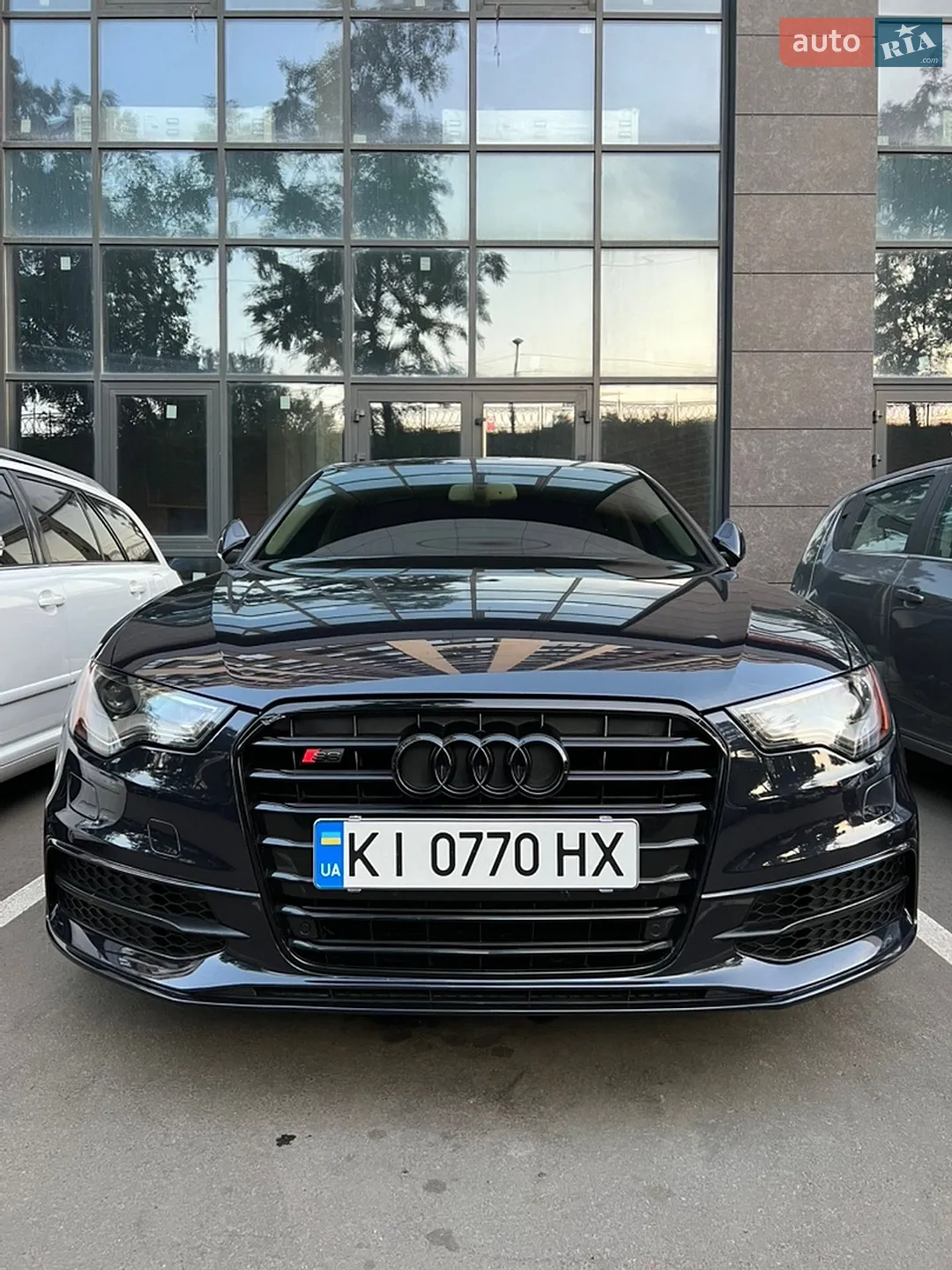 Audi A6 2014 — 1
