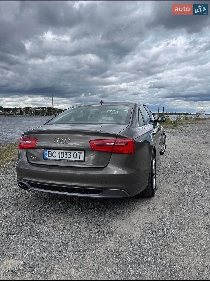 Audi A6 2012 — 1