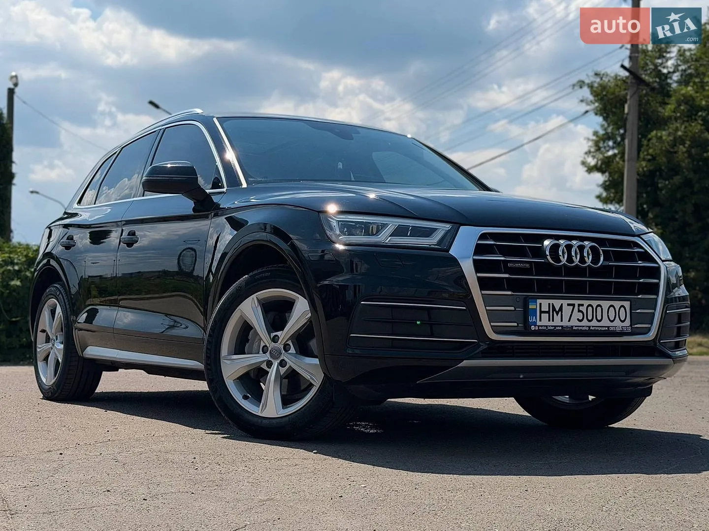 Audi Q5 2019 — 1