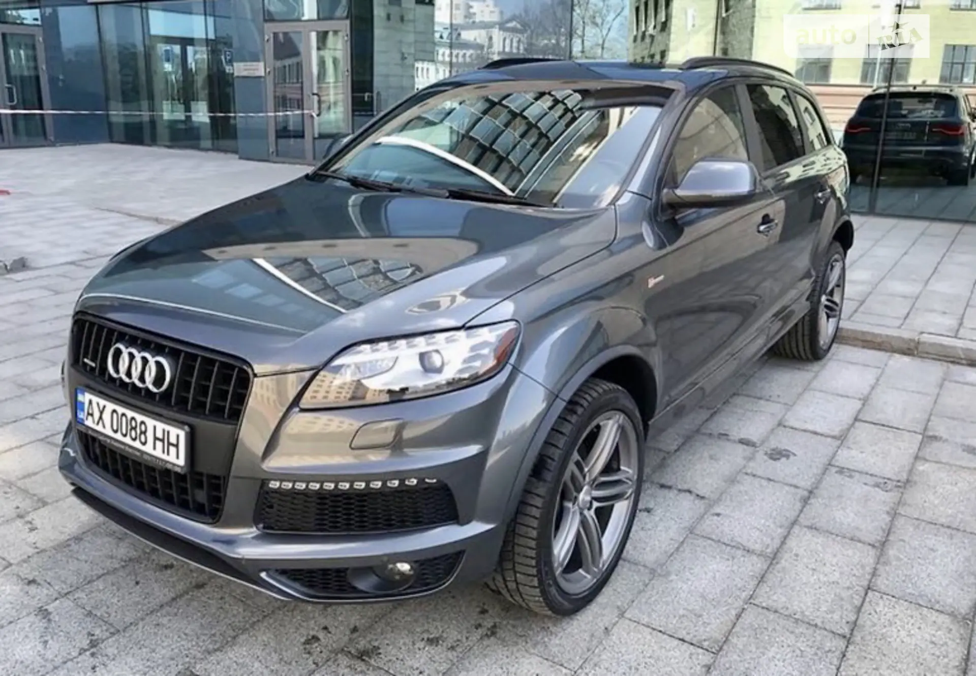Audi Q7 2012 — 1