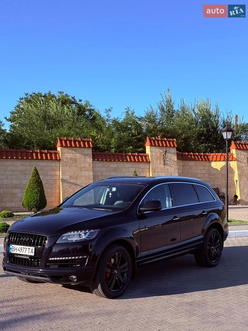 Audi Q7 2010 — 1