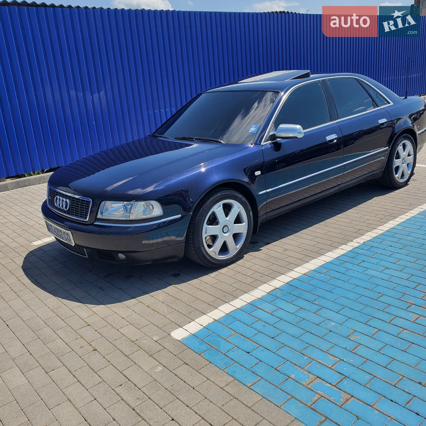 Audi S8 1999 — 1
