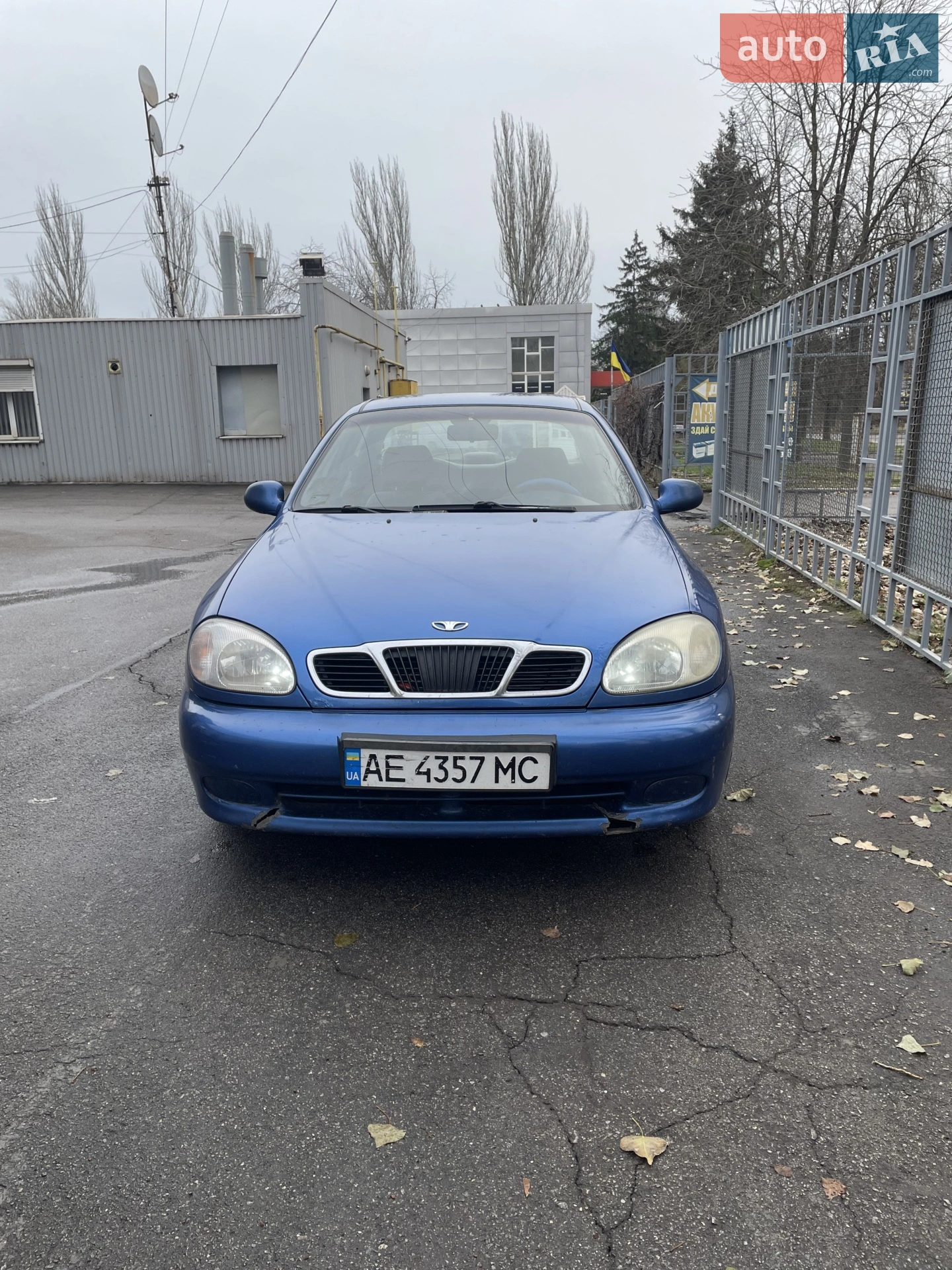 Daewoo Lanos, 1998