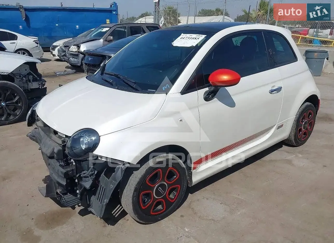 Fiat 500e, 2014