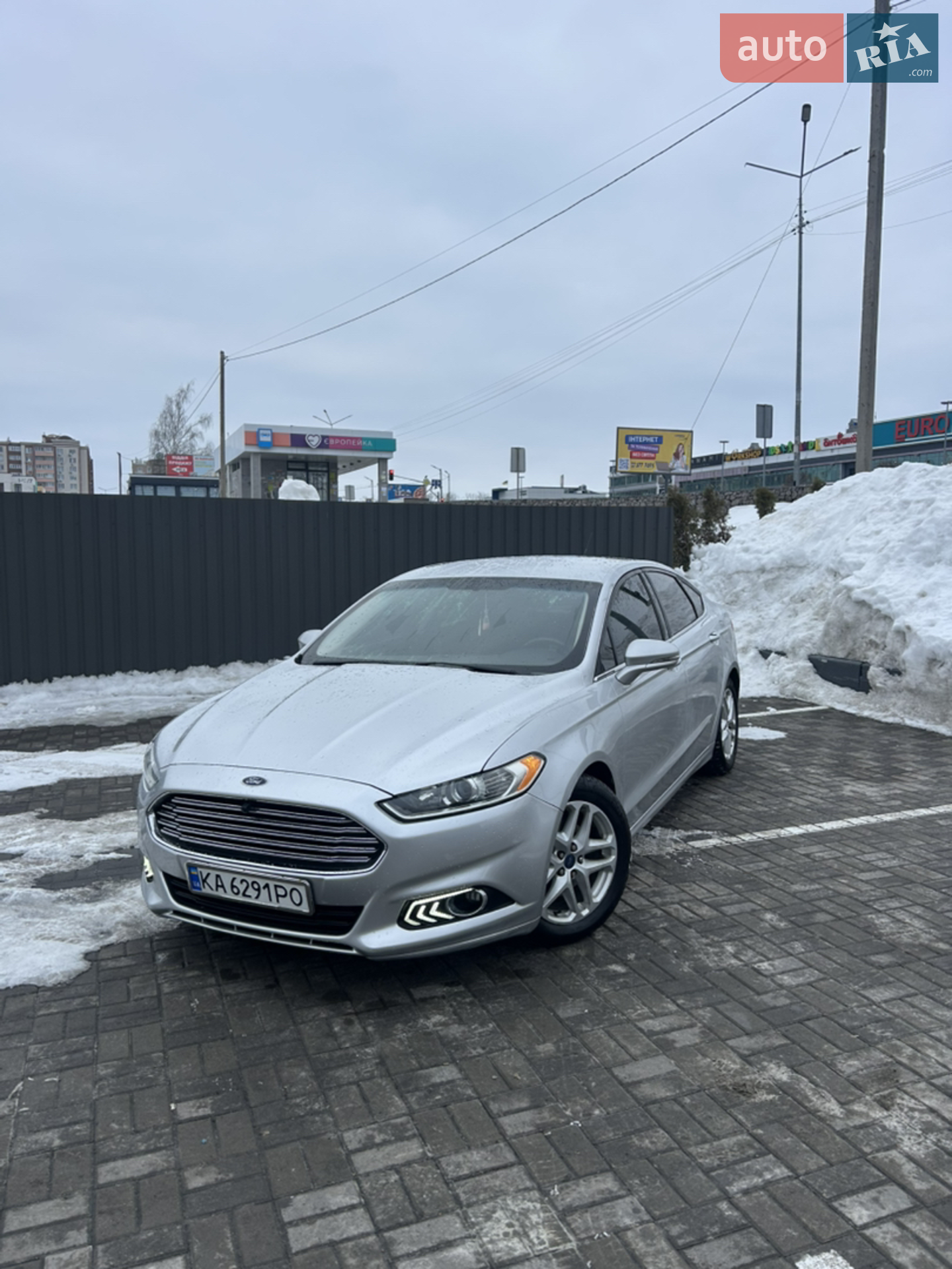 Ford Fusion, 2014