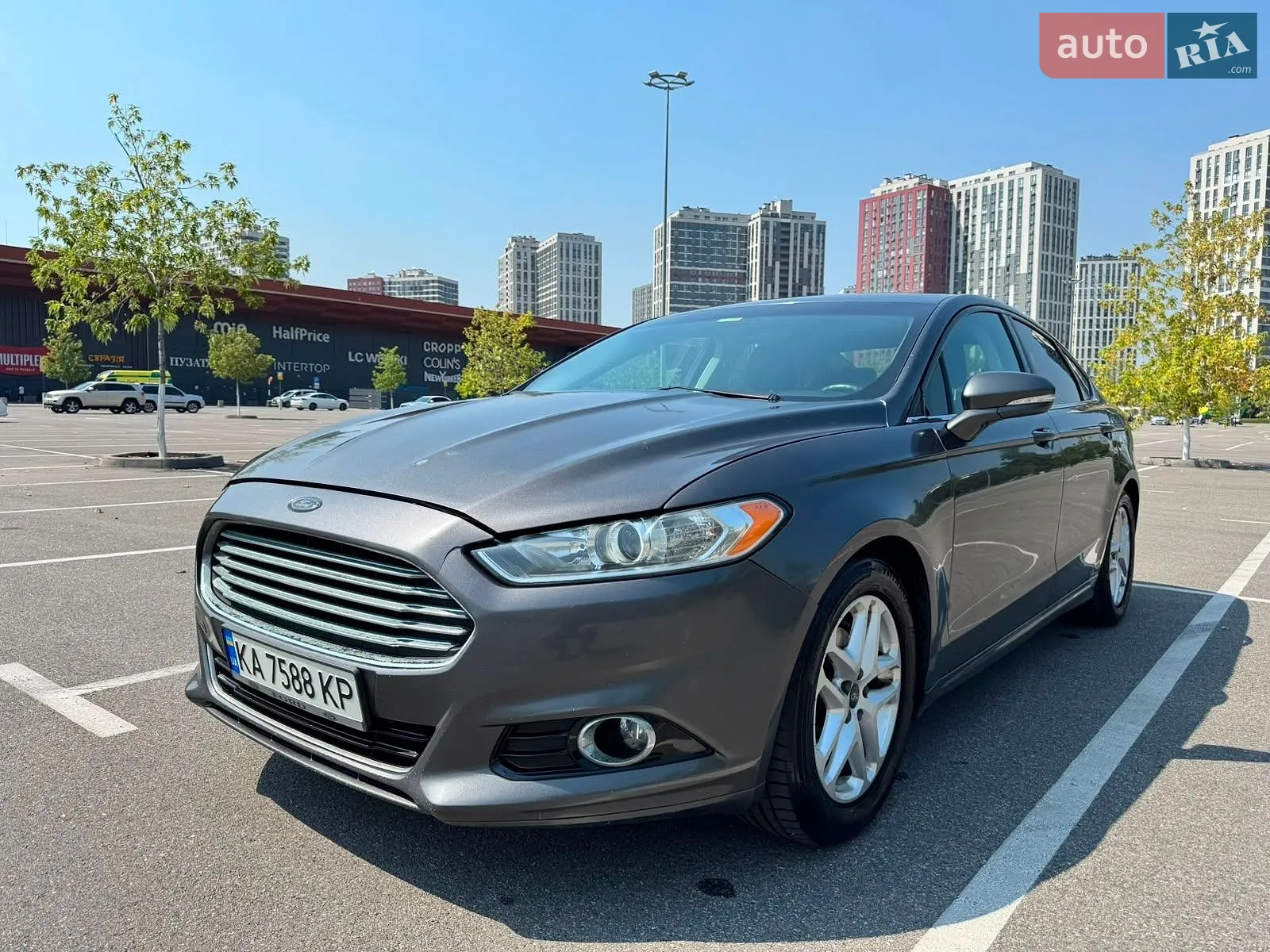Ford Fusion, 2015