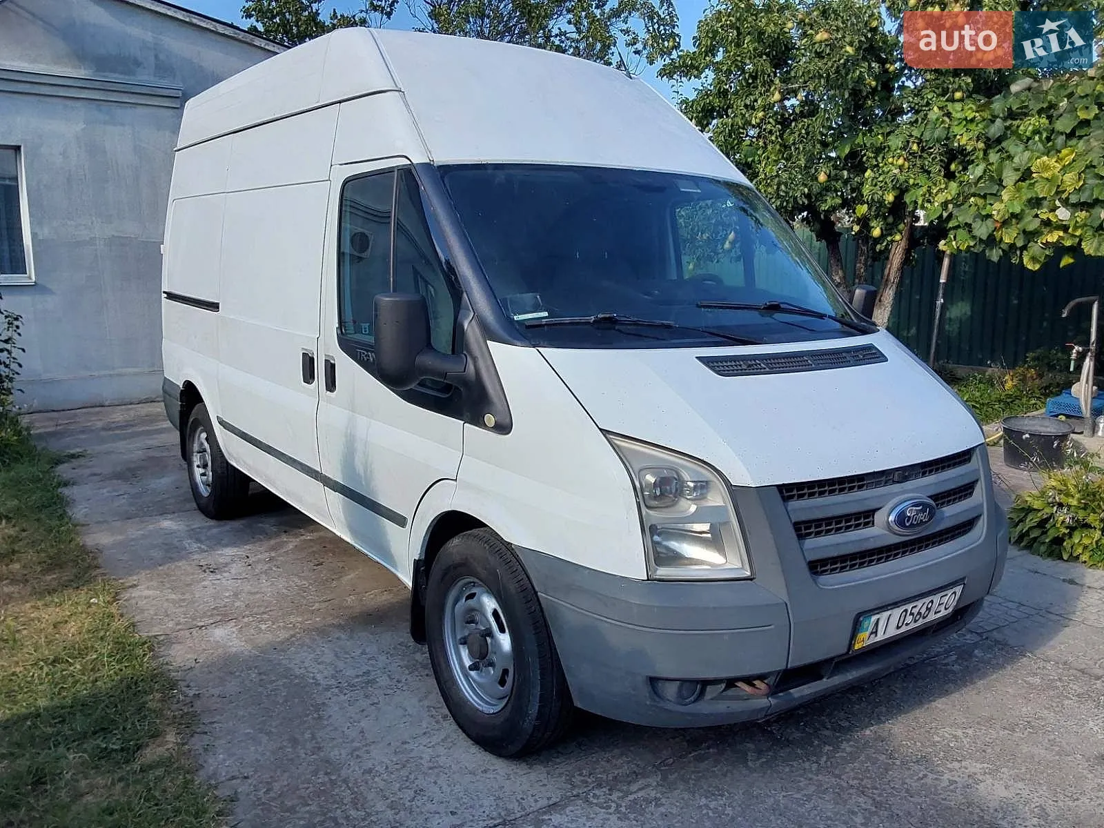 Ford Transit, 2011