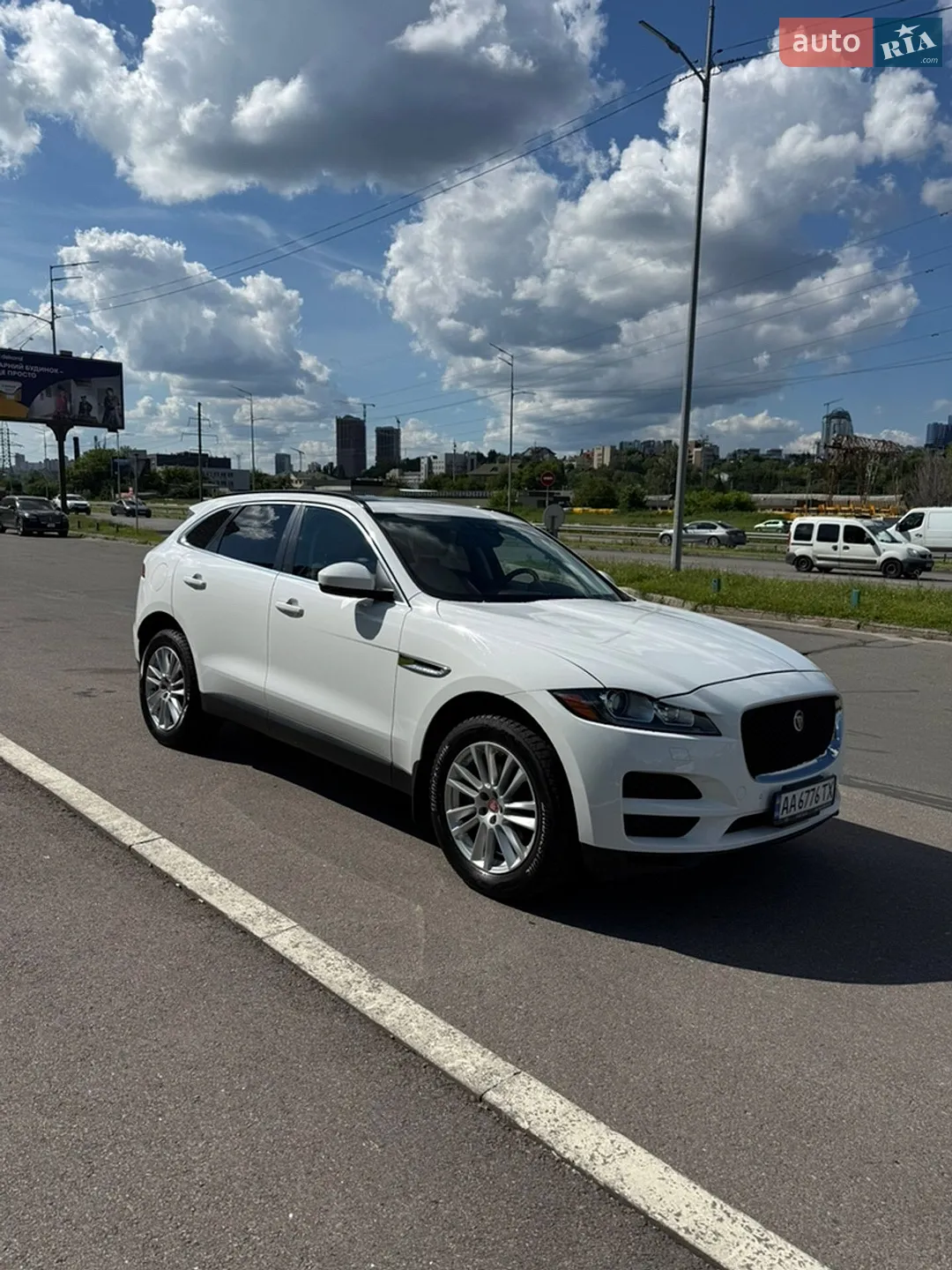 Jaguar F-Pace, 2018