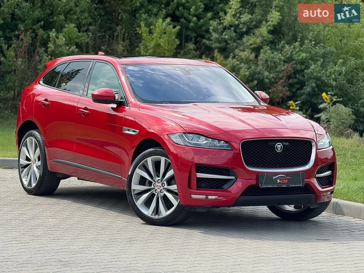 Jaguar F-Pace 2018 — 1