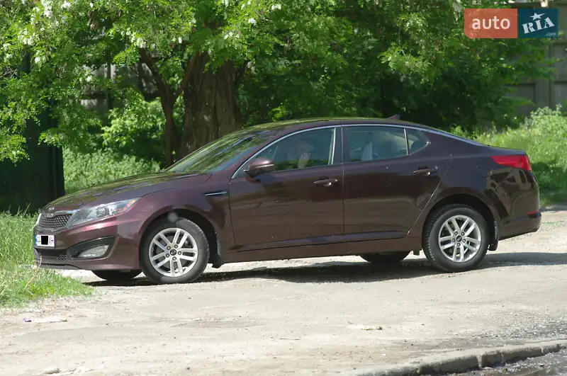 Kia Optima, 2011
