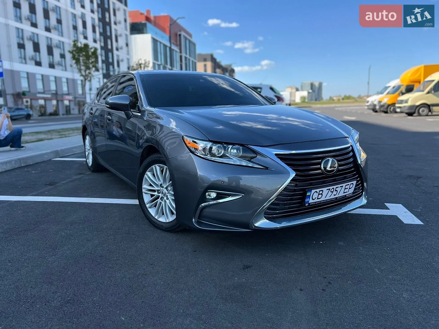 Lexus ES 2016 — 1