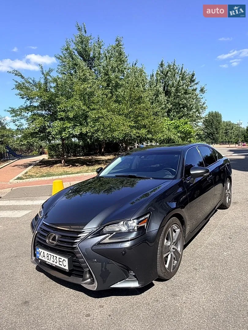 Lexus GS 2017 — 1