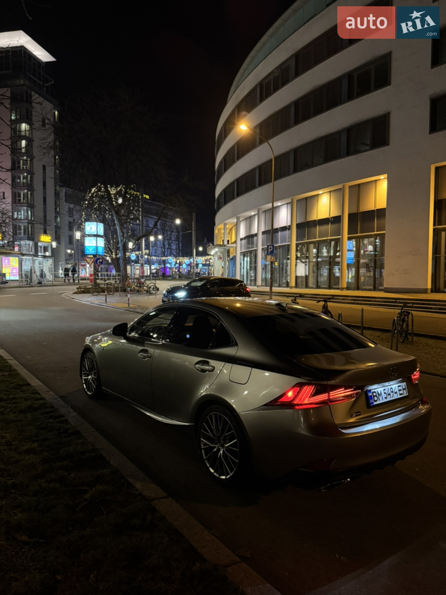 Lexus IS 2017 — 1