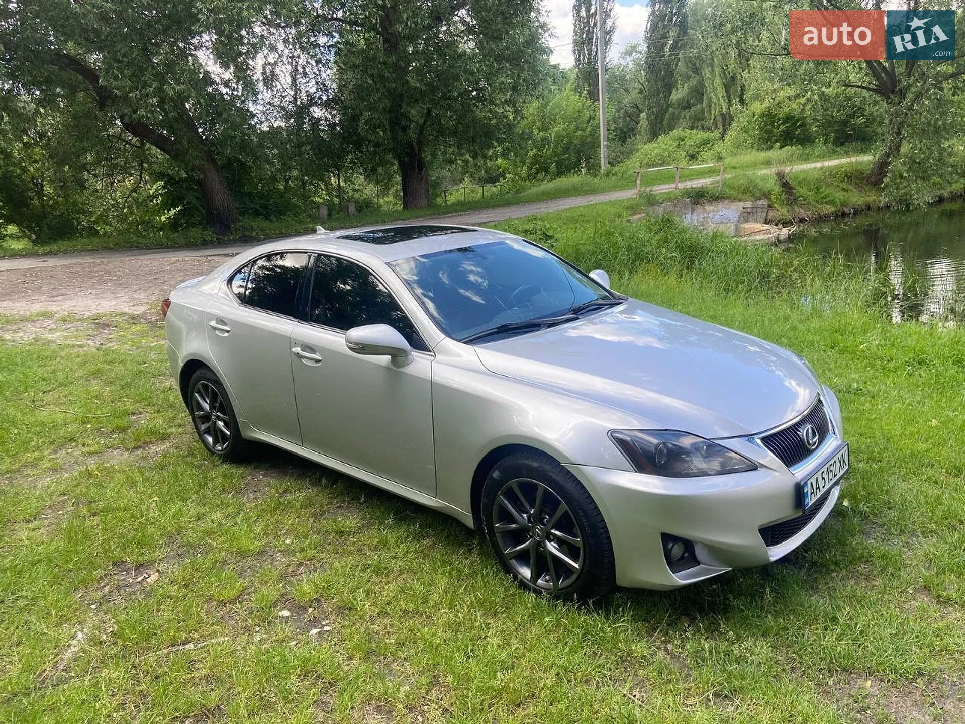 Lexus IS, 2011