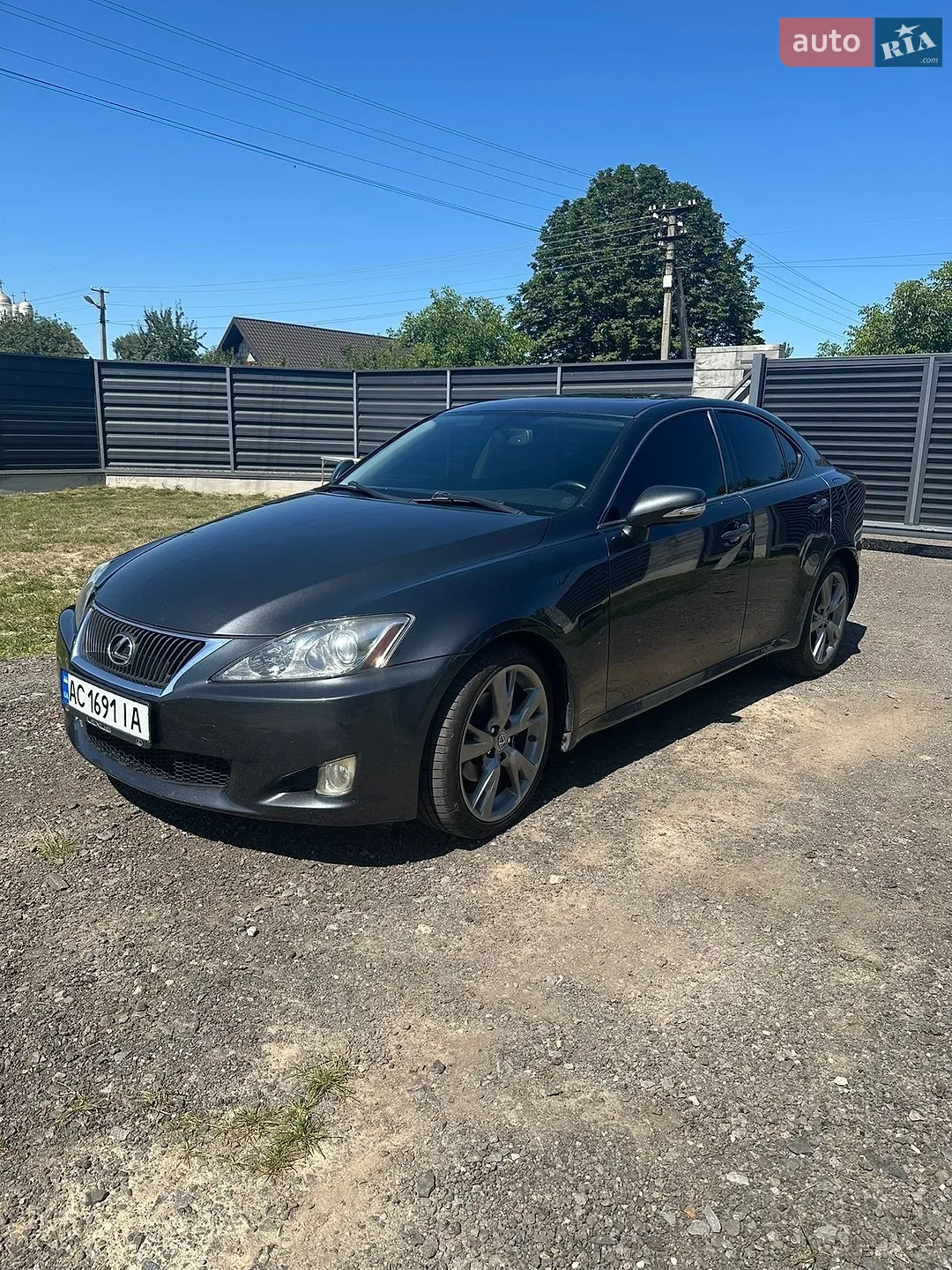 Lexus IS 2010 — 1