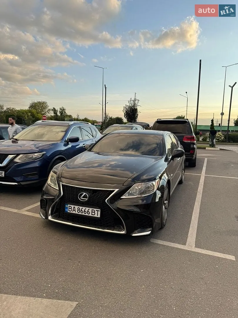Lexus LS, 2007