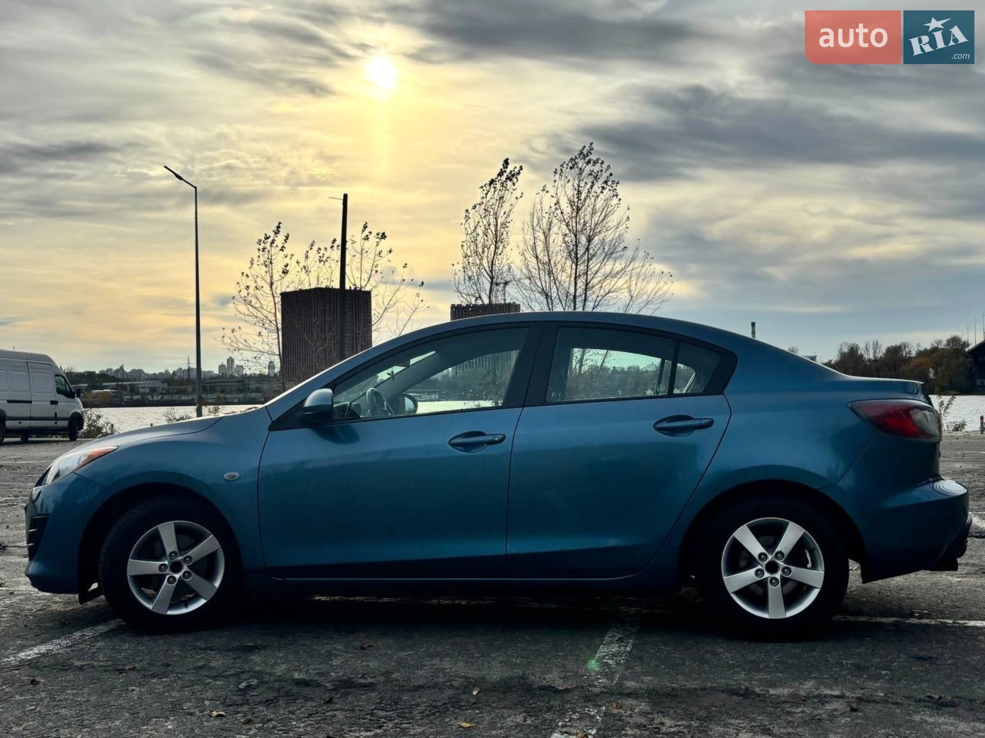 Mazda 3, 2010