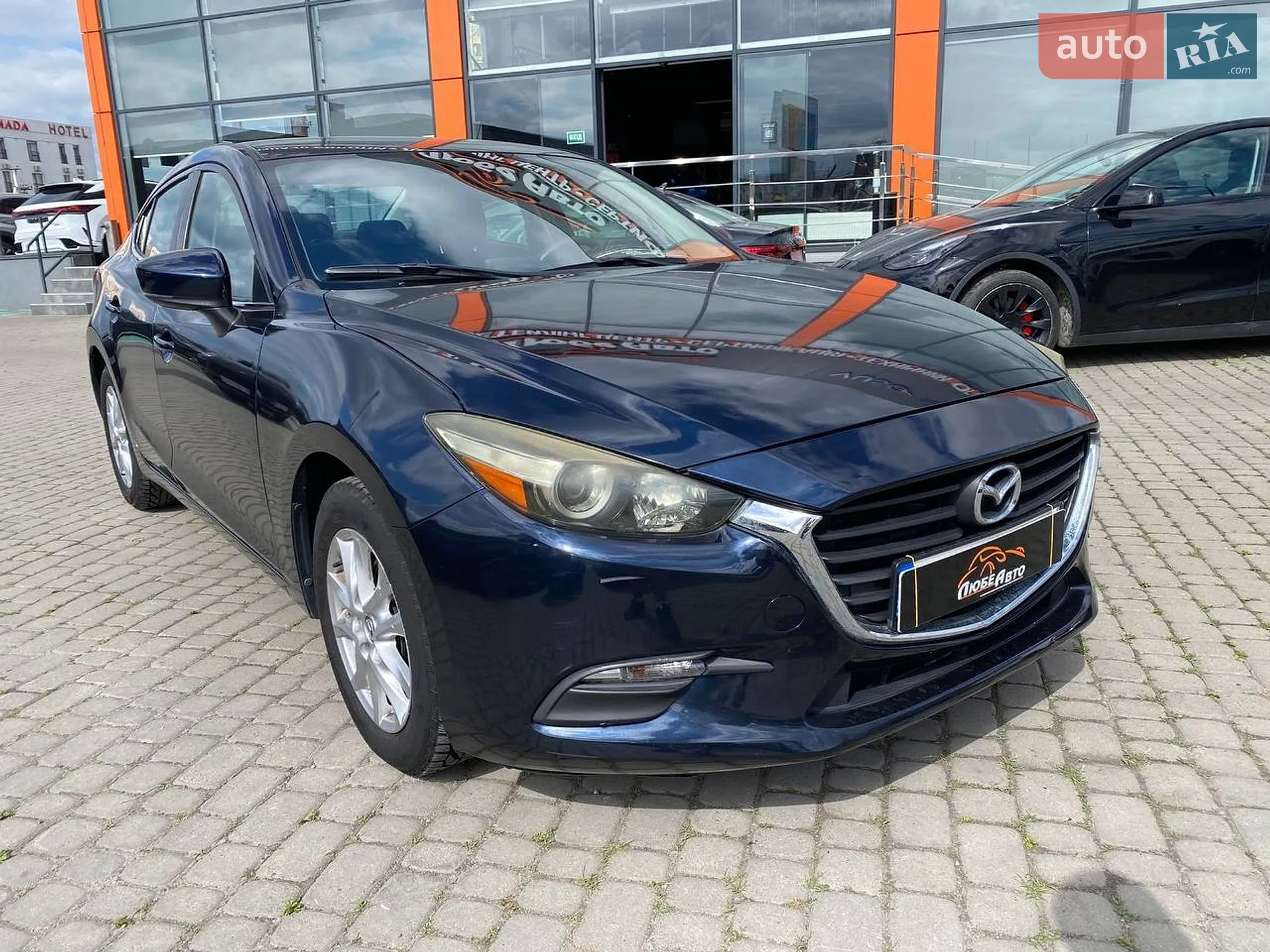 Mazda 3 2017 — 1