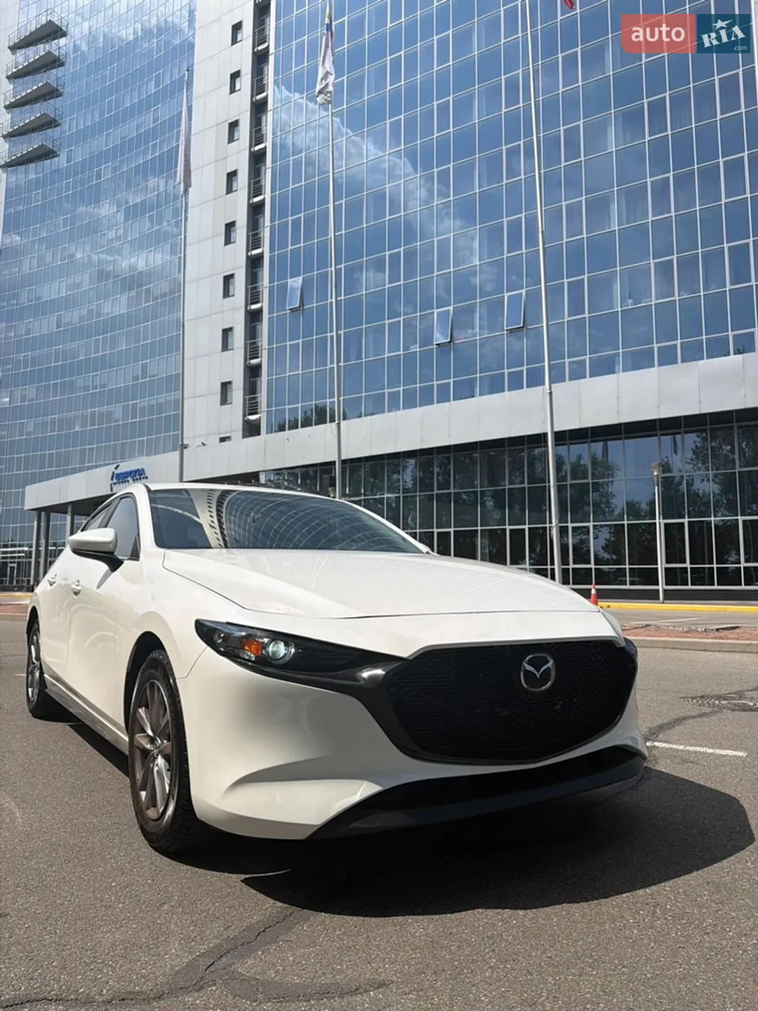Mazda 3 2025 — 1