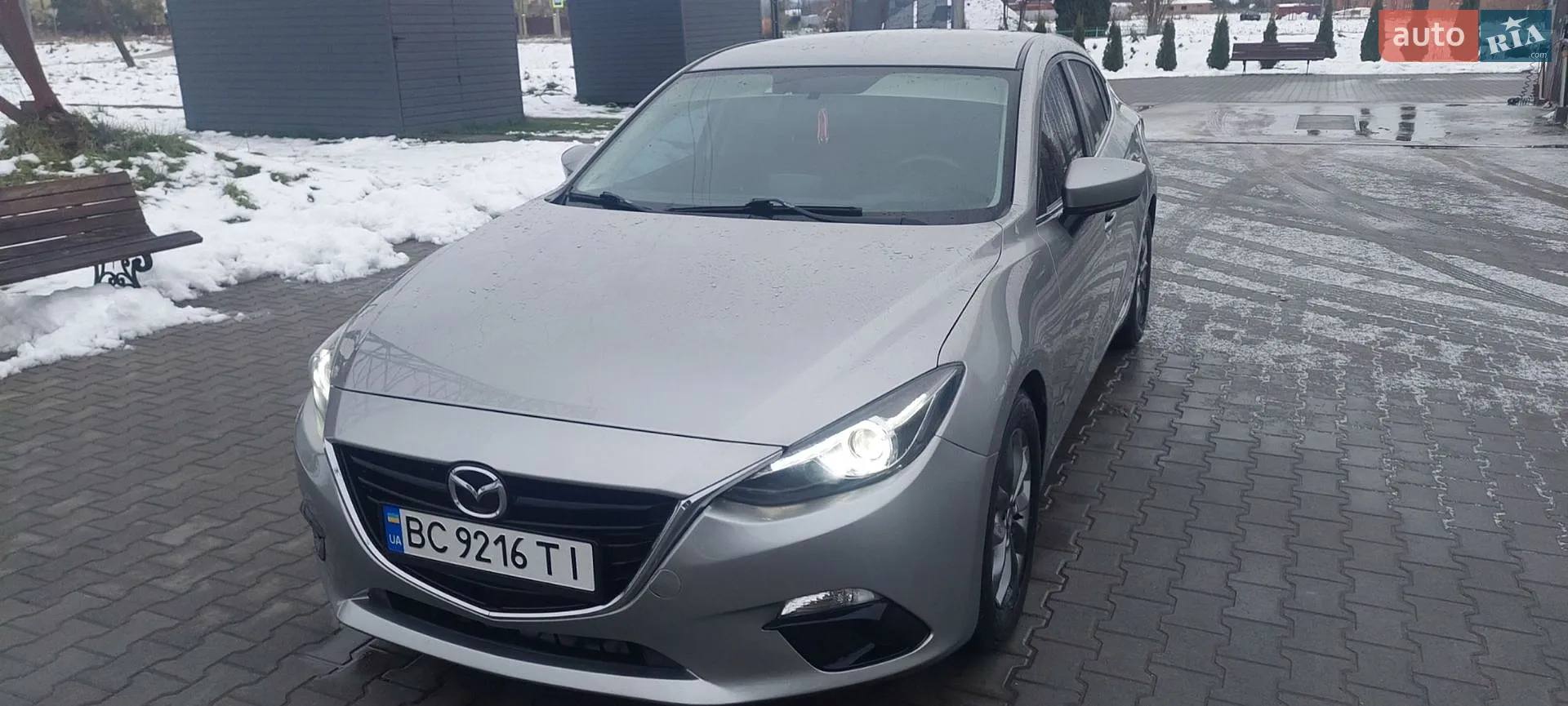 Mazda 3, 2015