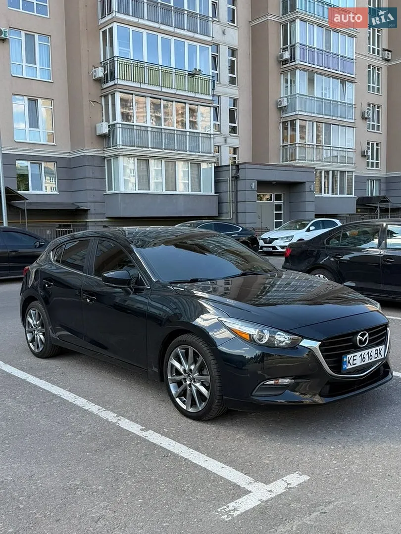 Mazda 3 2018 — 1