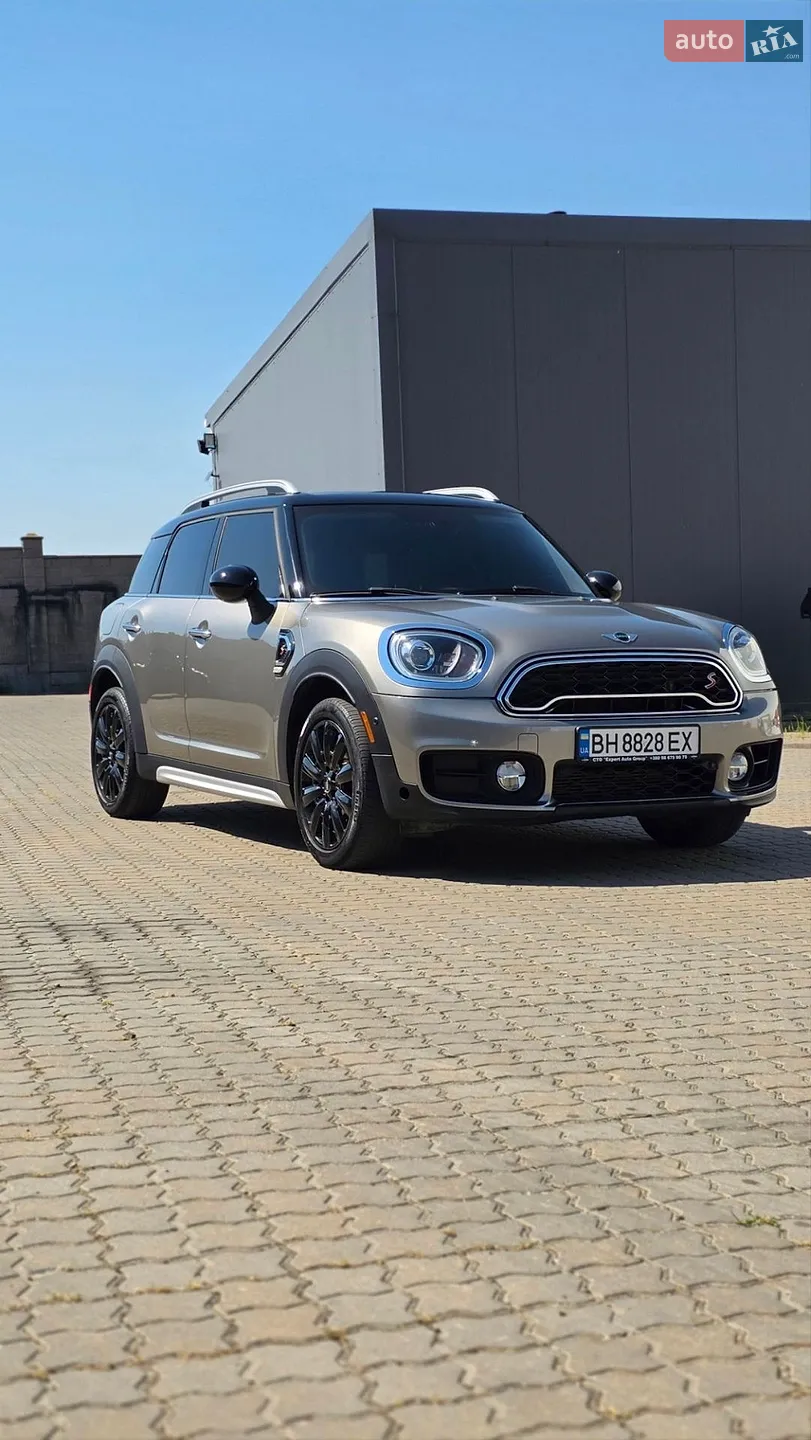 MINI Cooper 2018 — 1