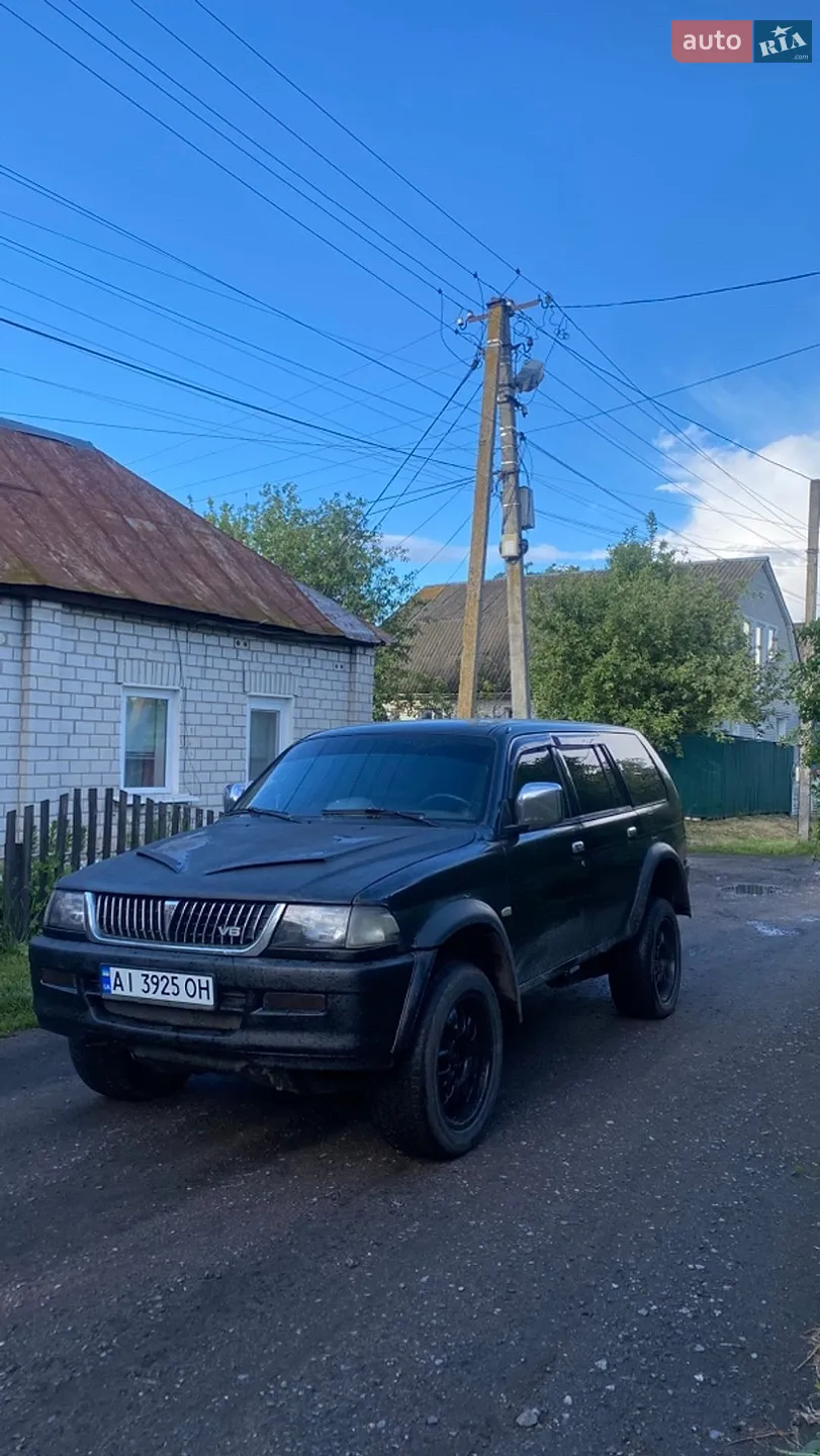 Mitsubishi Pajero 1999 — 1