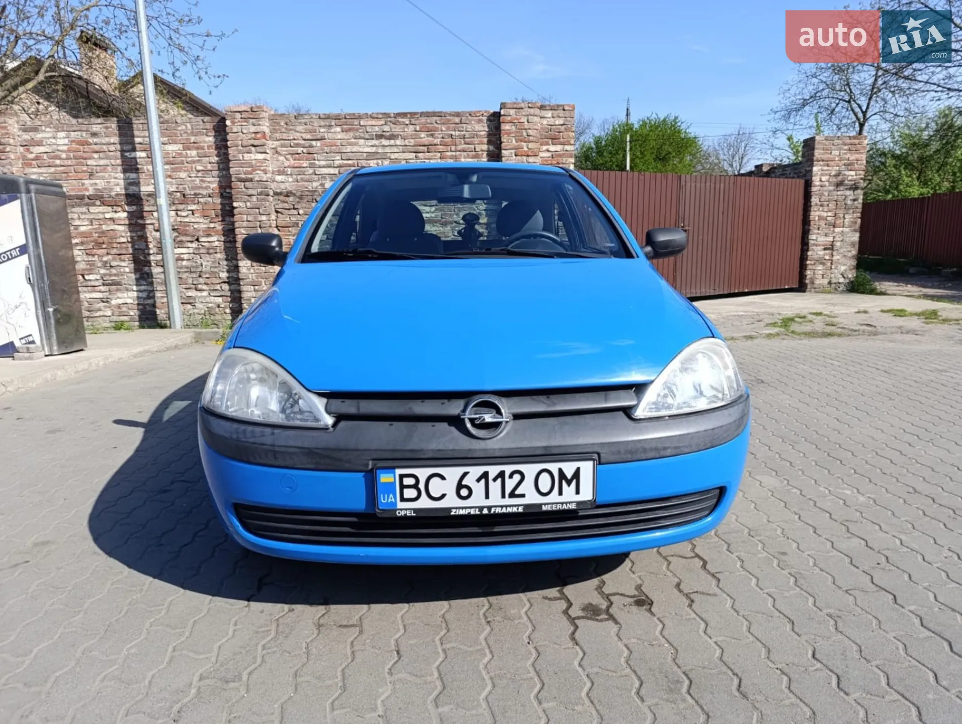 Opel Corsa 2000 — 1