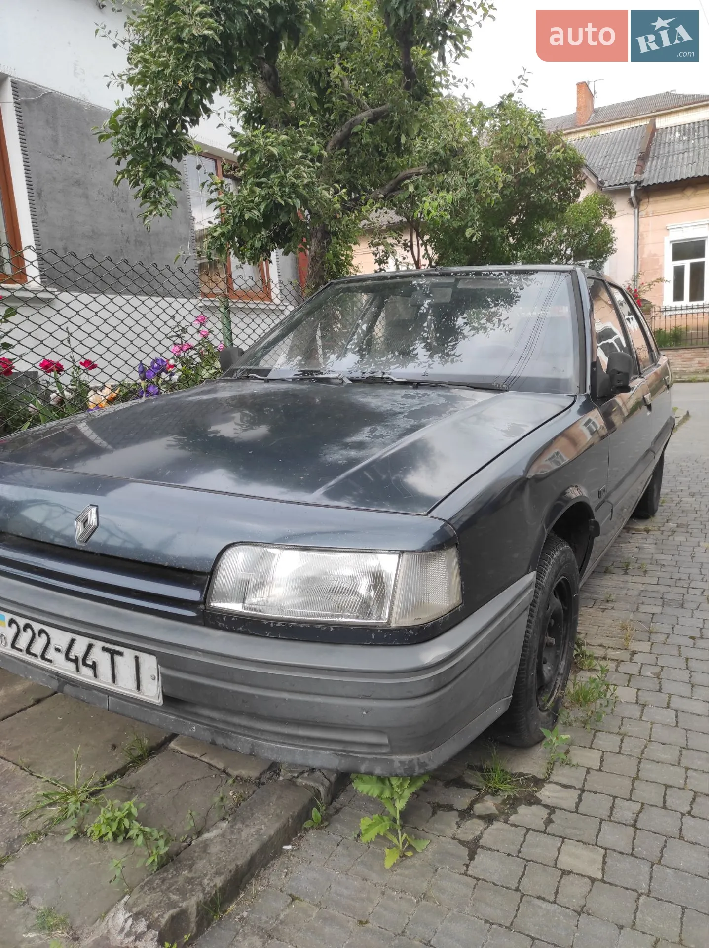 Renault 21, 1990