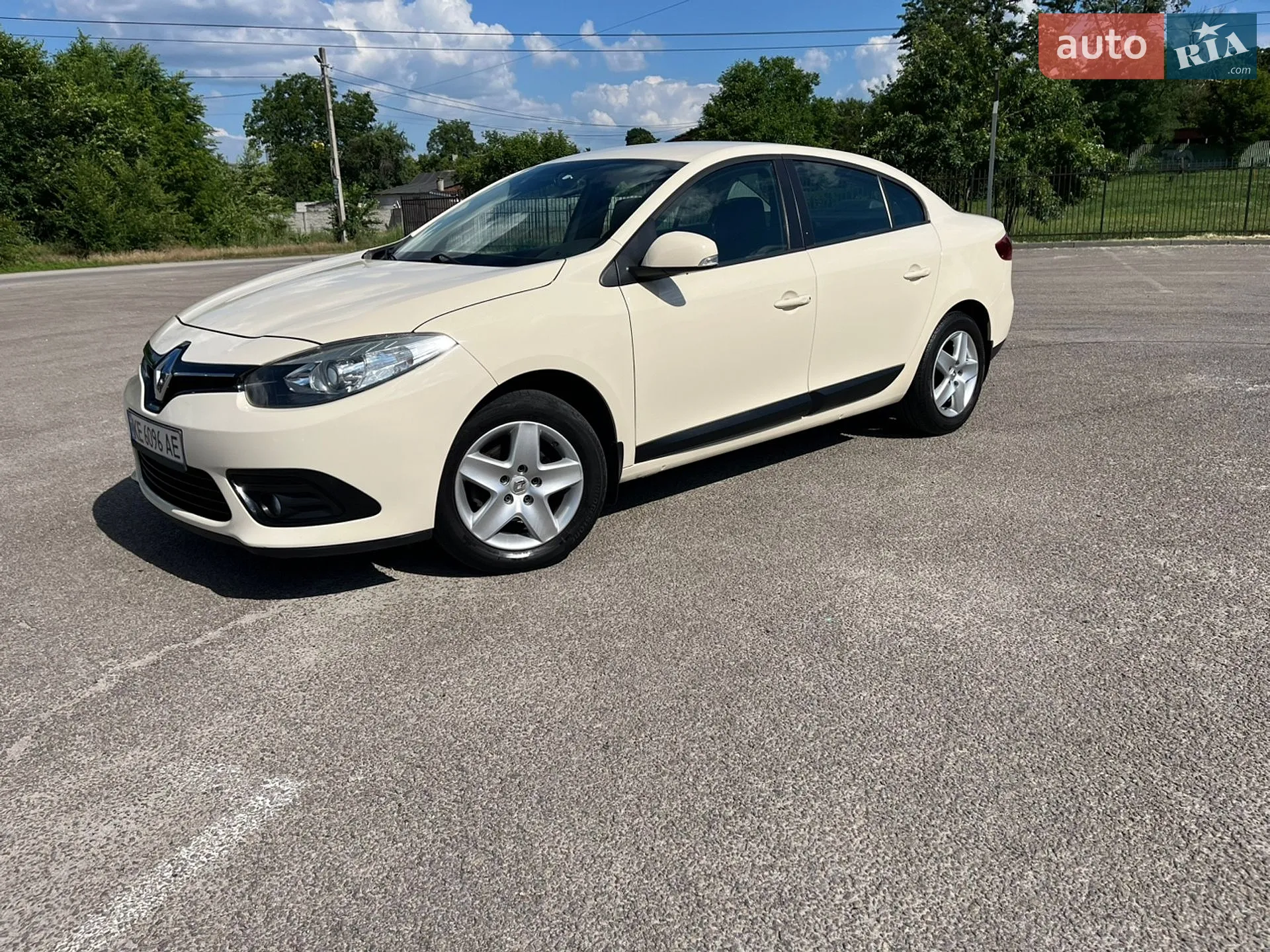 Renault Fluence 2016 — 1