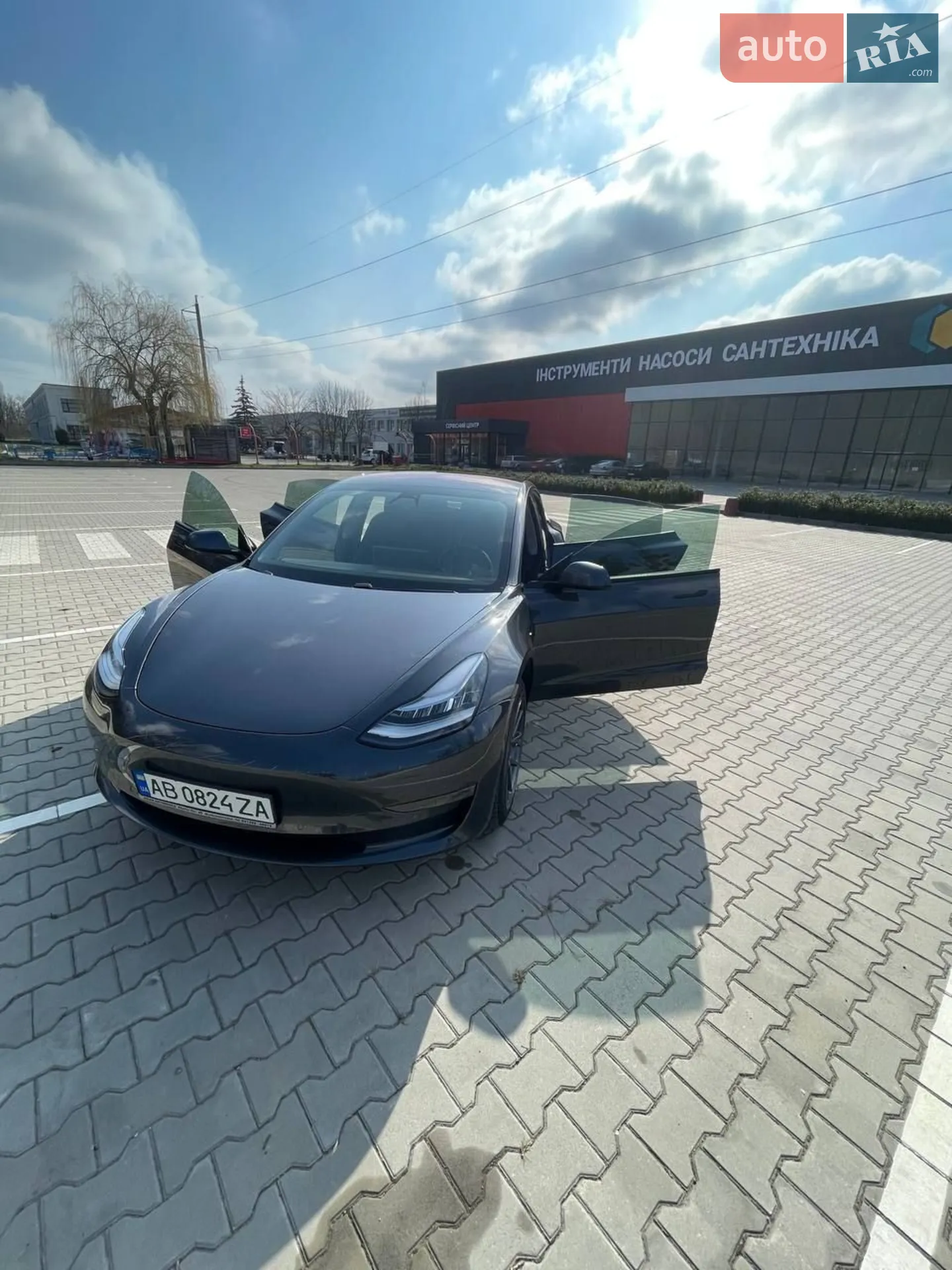 Tesla Model 3 2018 — 1