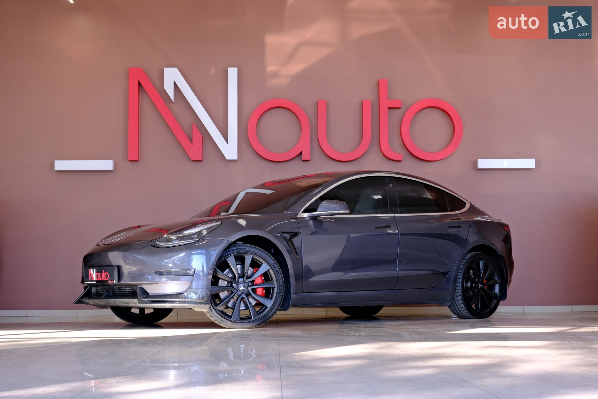 Tesla Model 3 2019 — 1