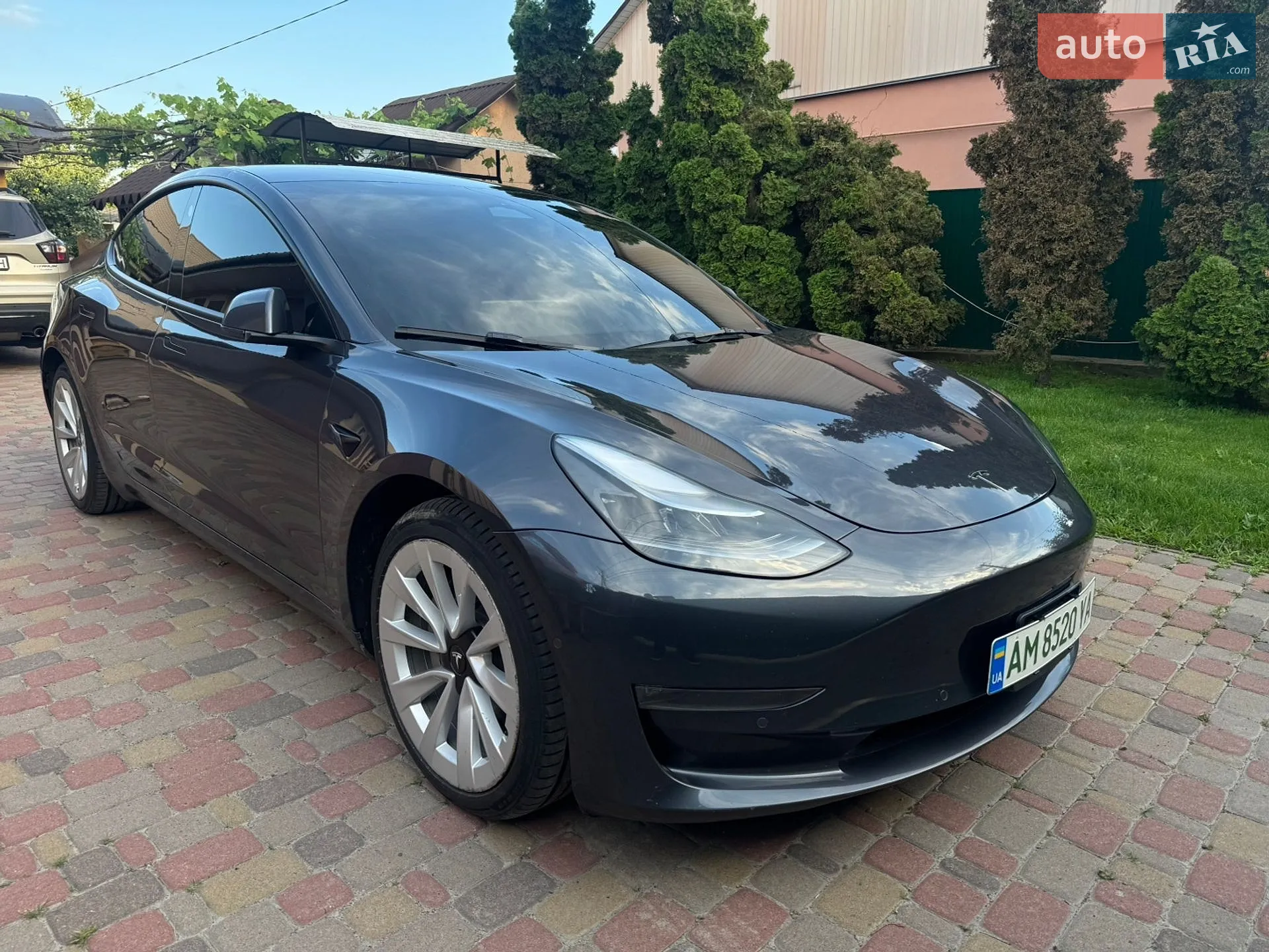 Tesla Model 3, 2022
