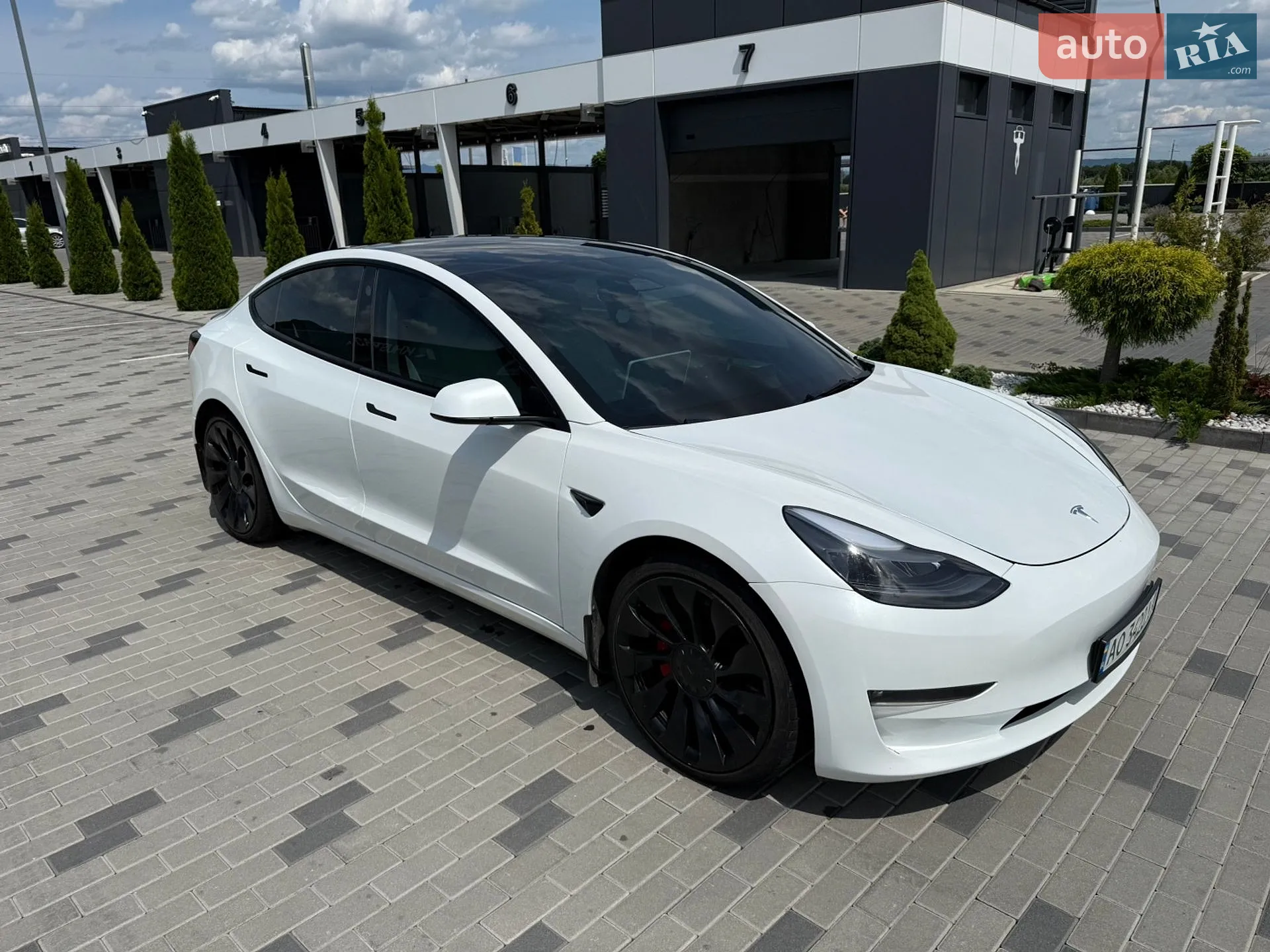 Tesla Model 3 2023 — 1