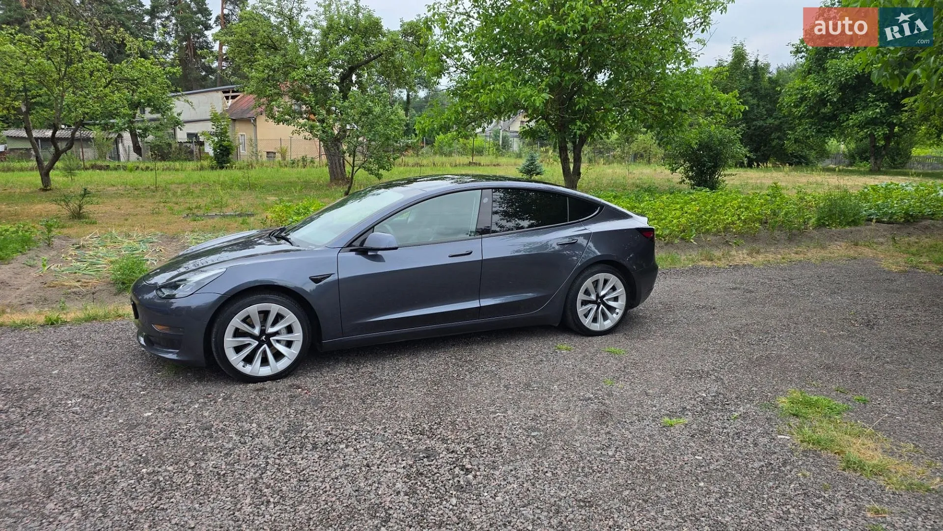 Tesla Model 3 2022 — 1