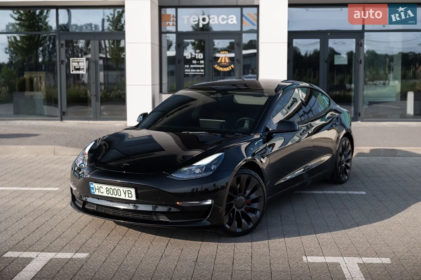Tesla Model 3 2023 — 1