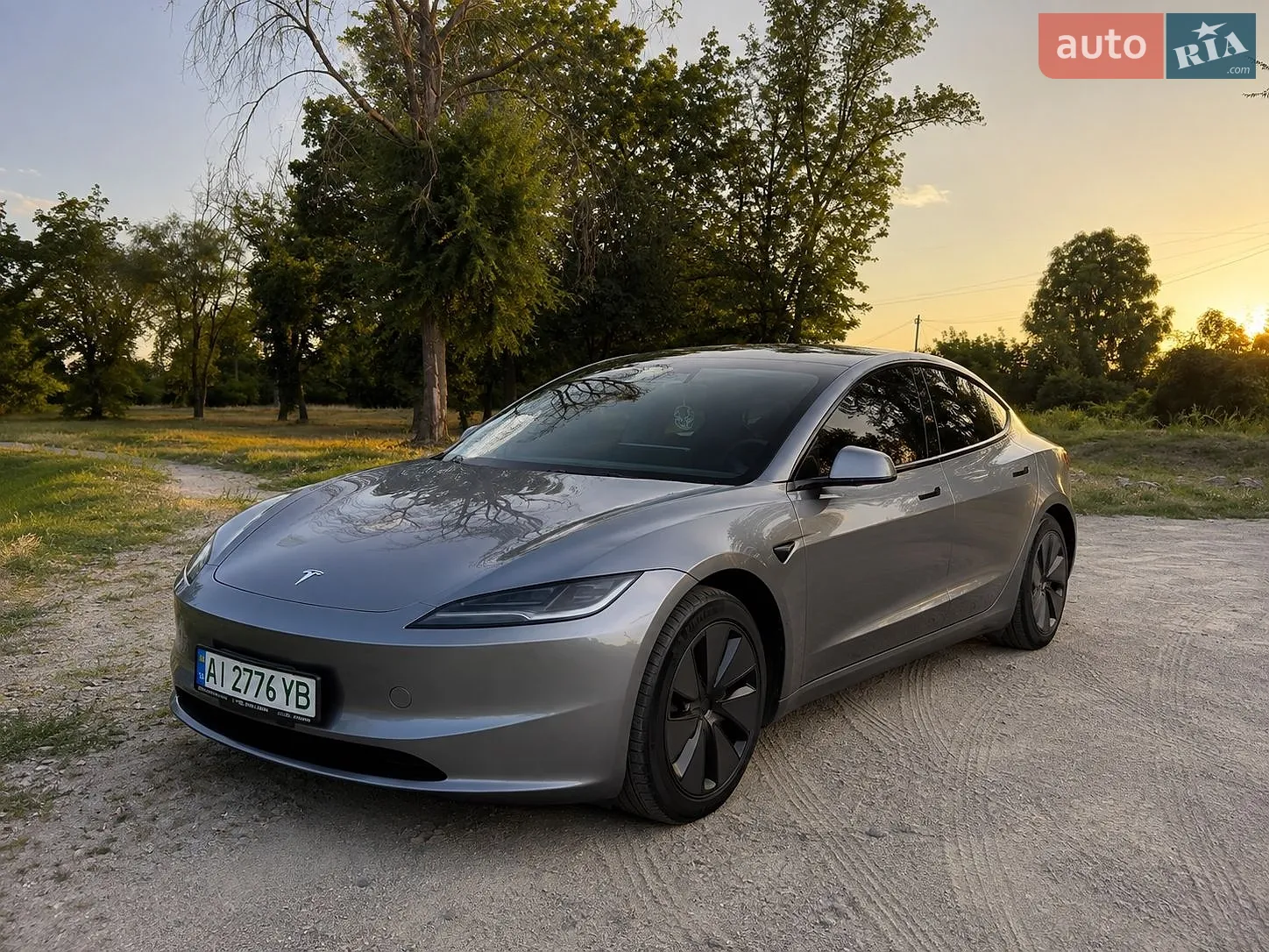Tesla Model 3, 2024