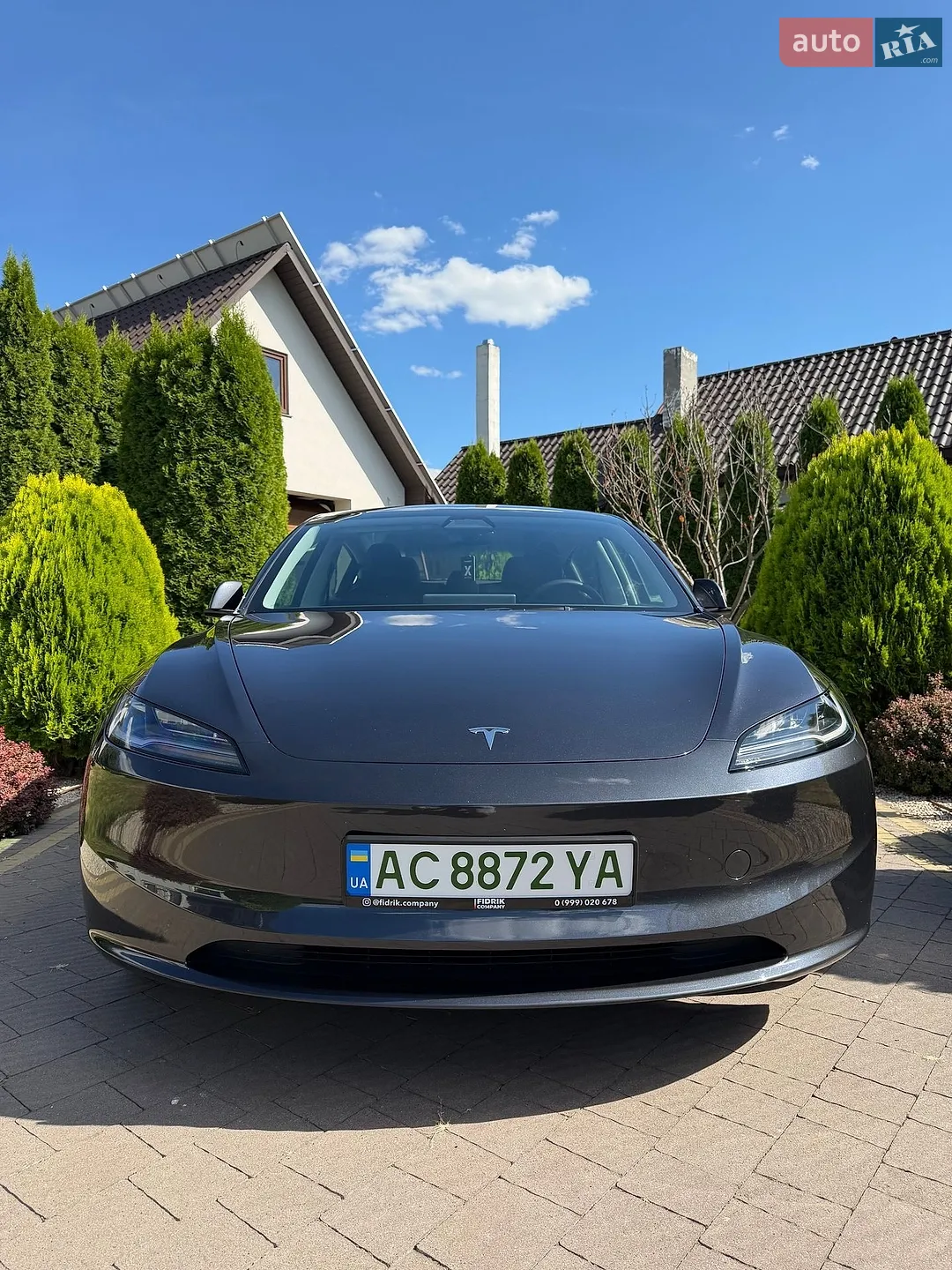 Tesla Model 3 2024 — 1