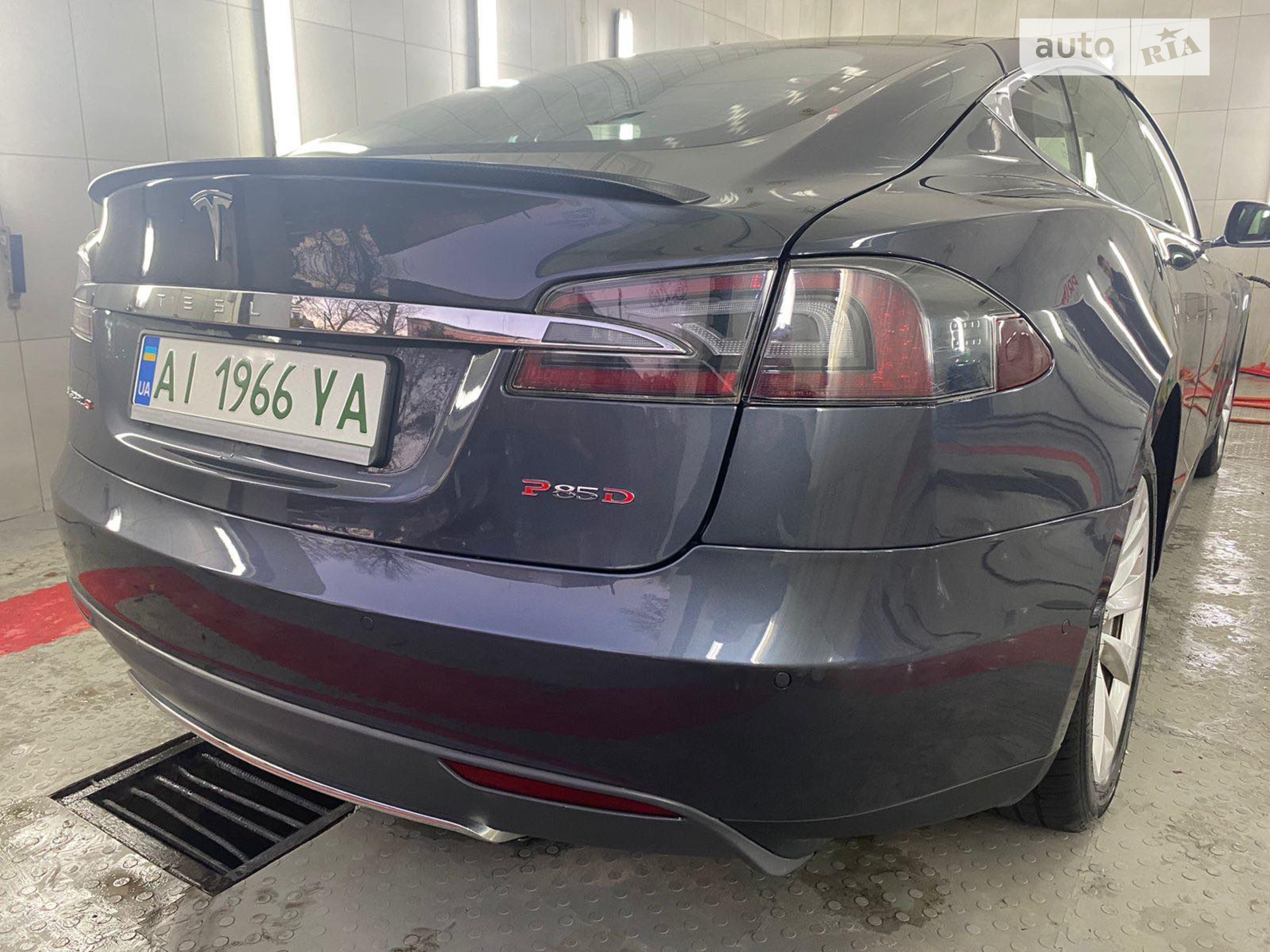 Tesla Model S 2015 — 1