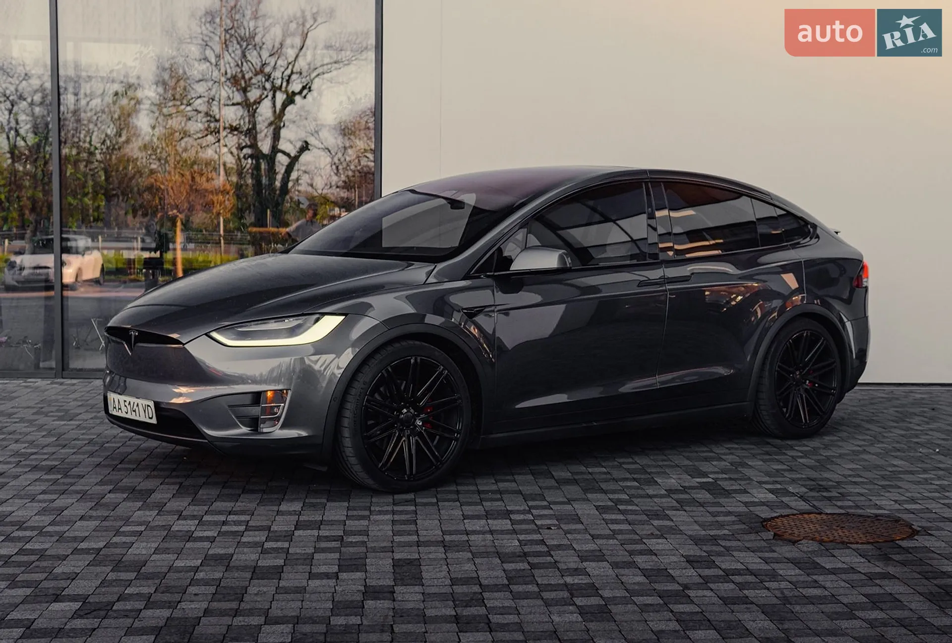 Tesla Model X, 2018