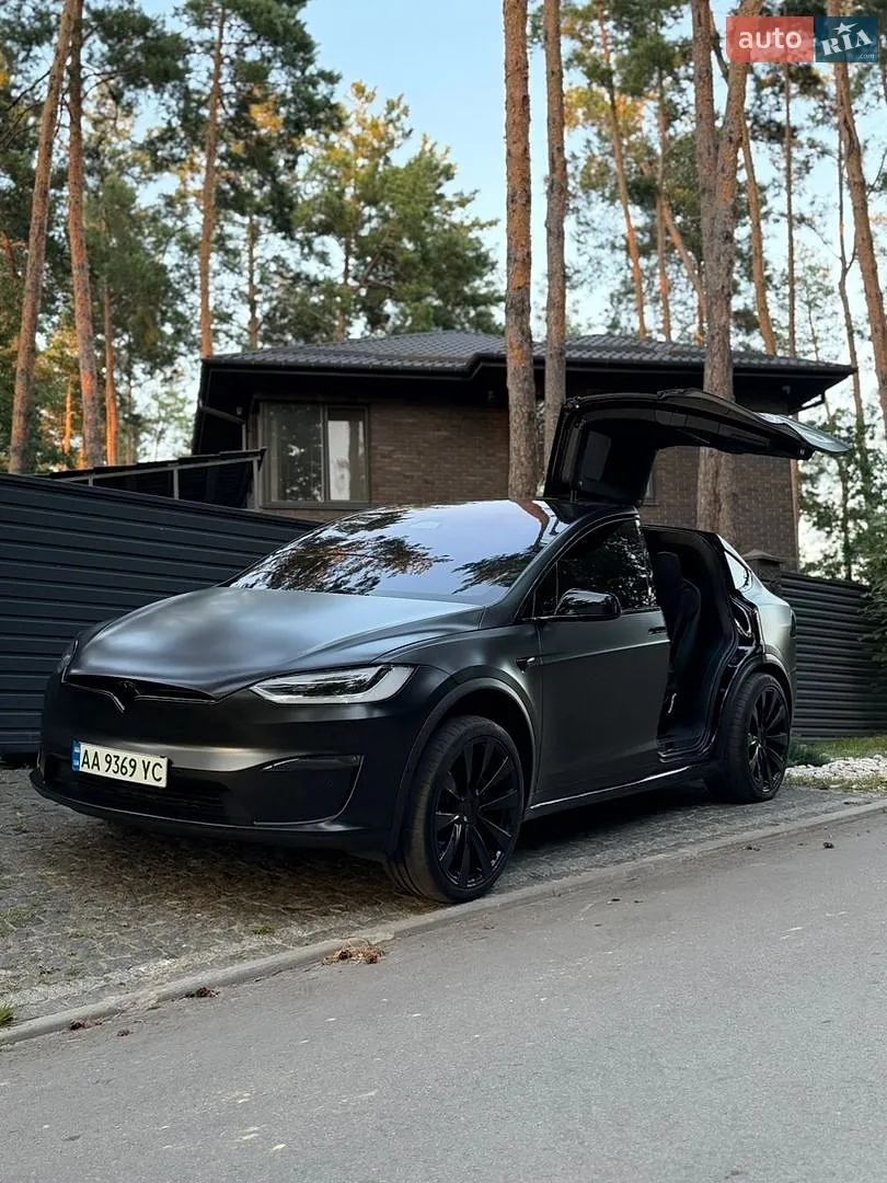 Tesla Model X, 2022