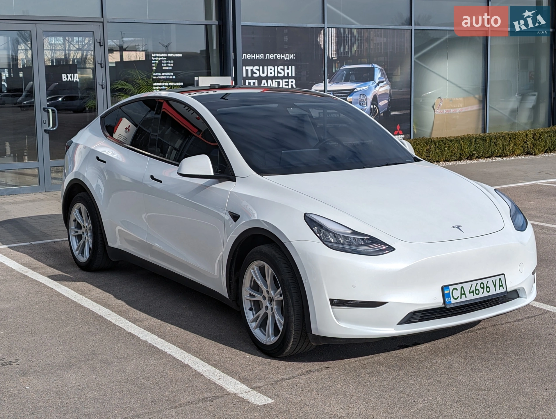 Tesla Model Y 2021 — 1