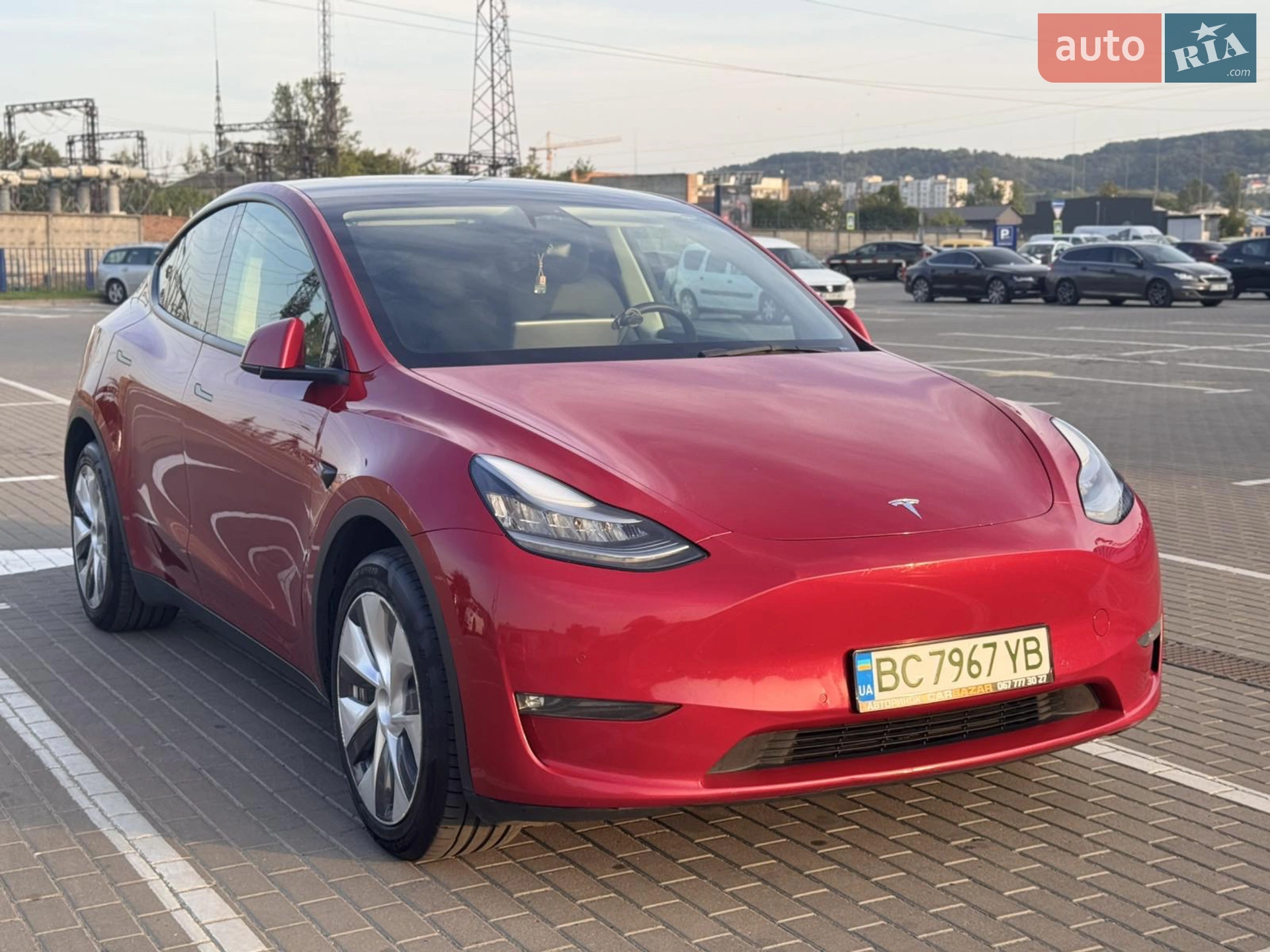 Tesla Model Y, 2021