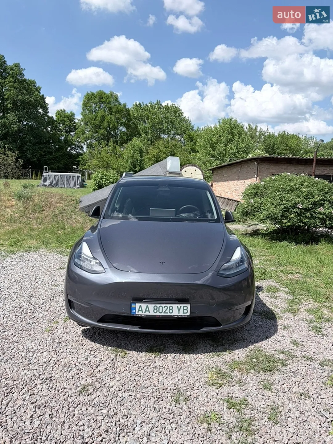Tesla Model Y 2022 — 1