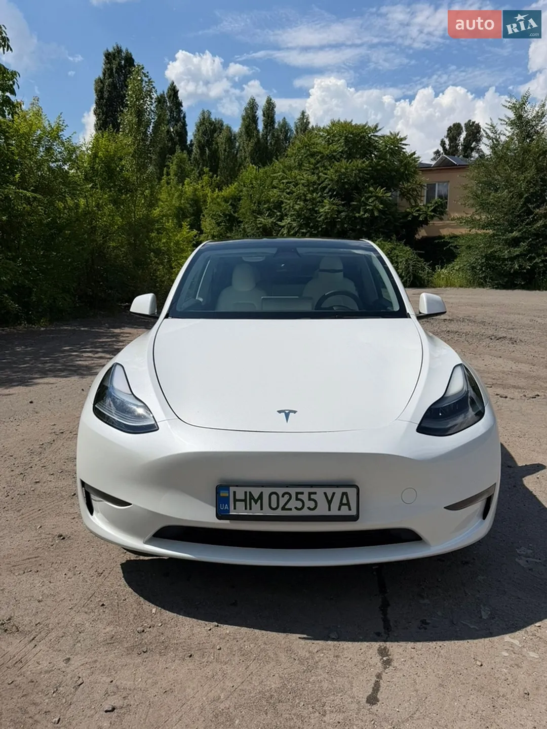 Tesla Model Y 2022 — 1