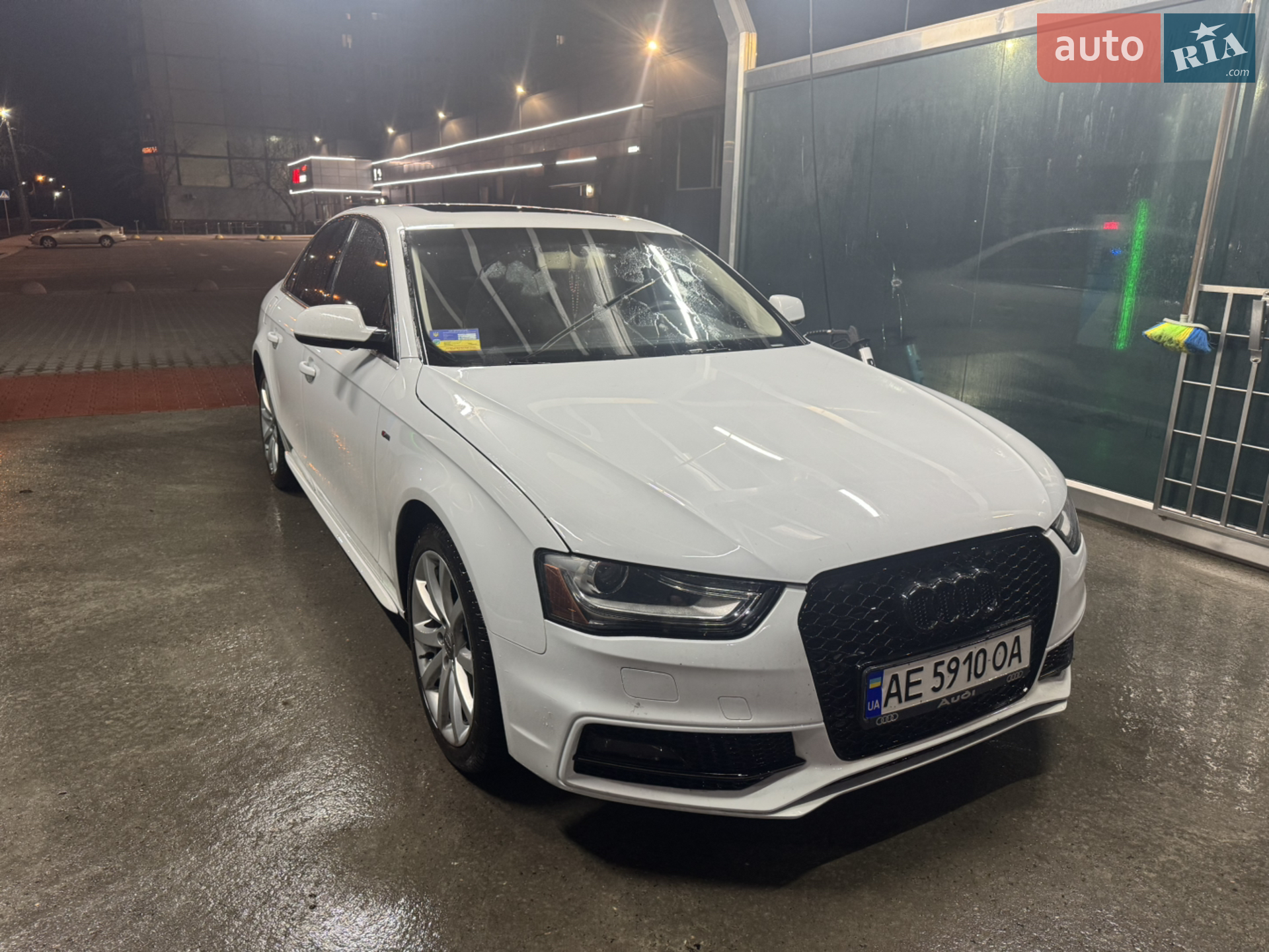 Audi A4 2014 — 1