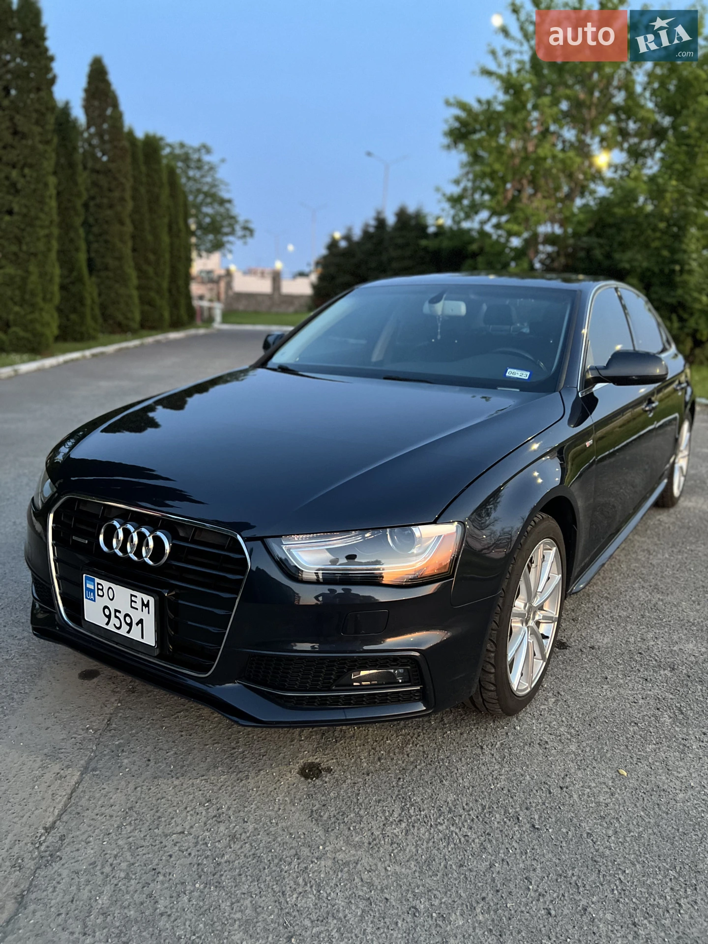 Audi A4 2014 — 1