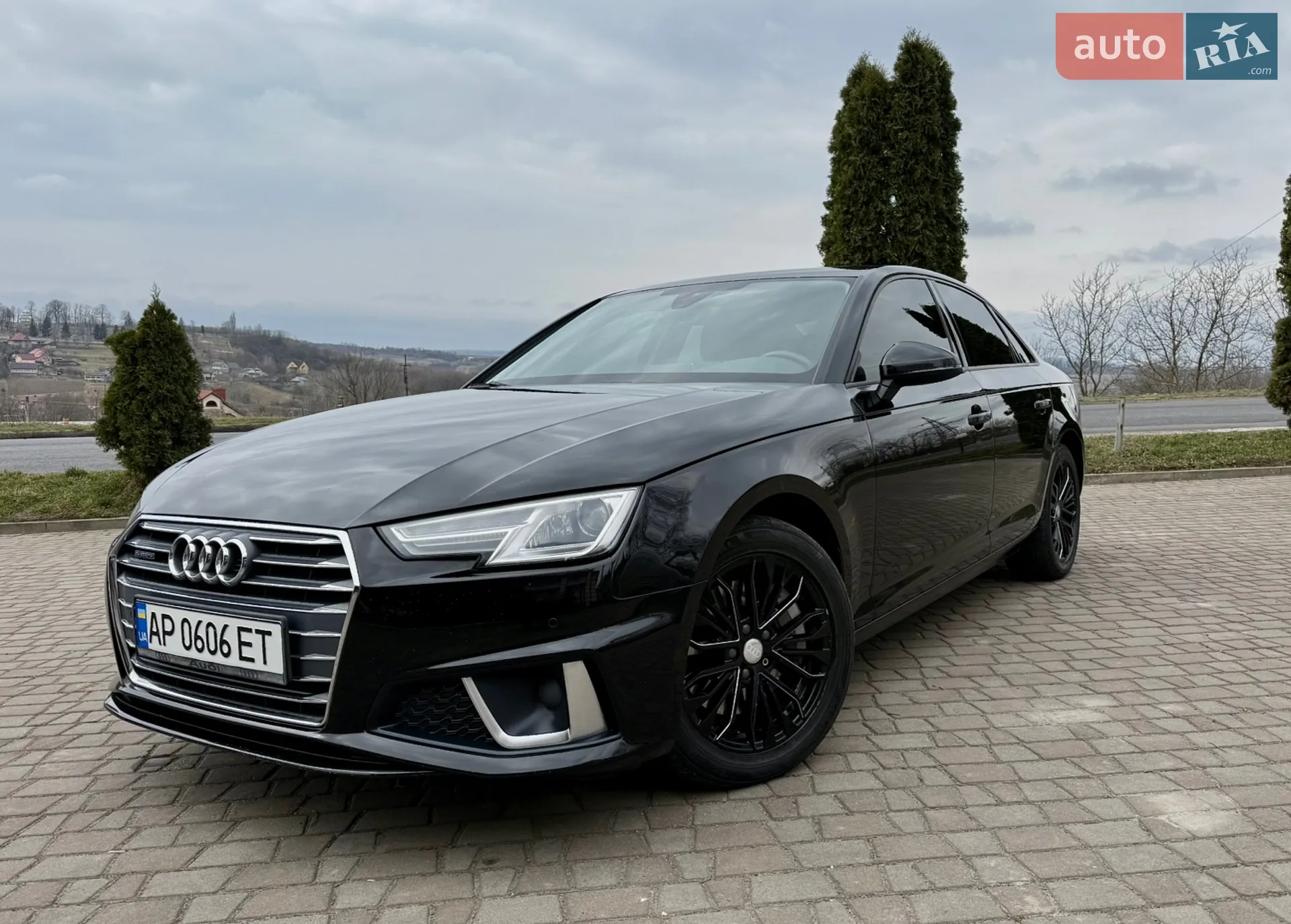 Audi A4 2017 — 1