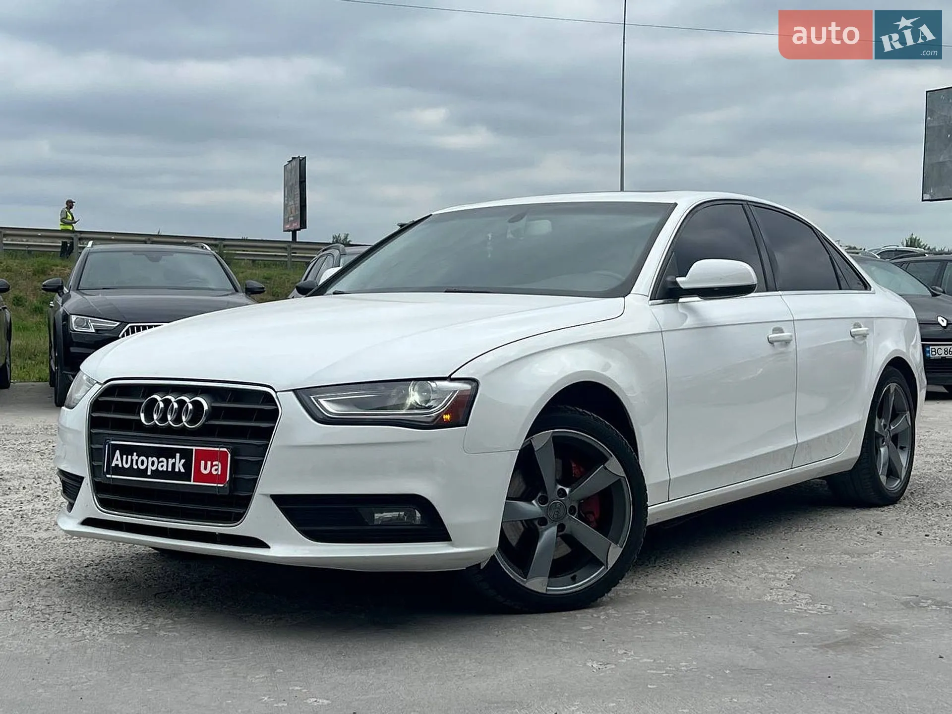 Audi A4 2012 — 1