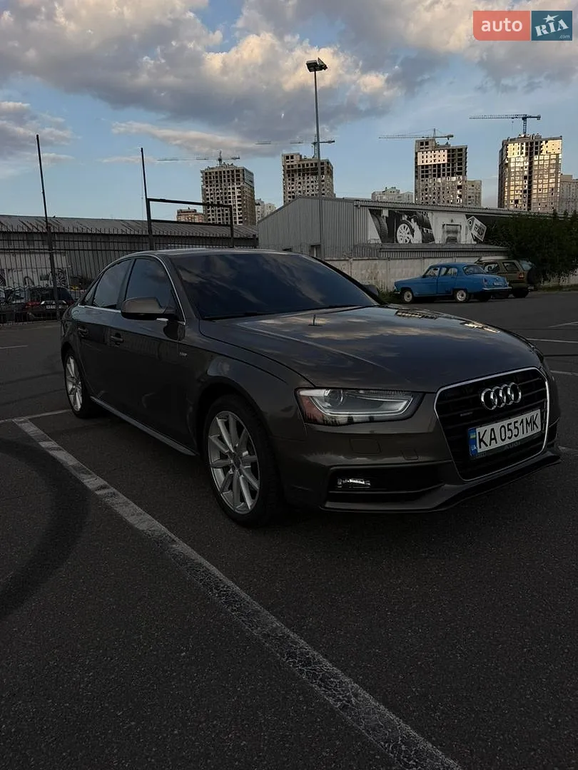 Audi A4, 2015